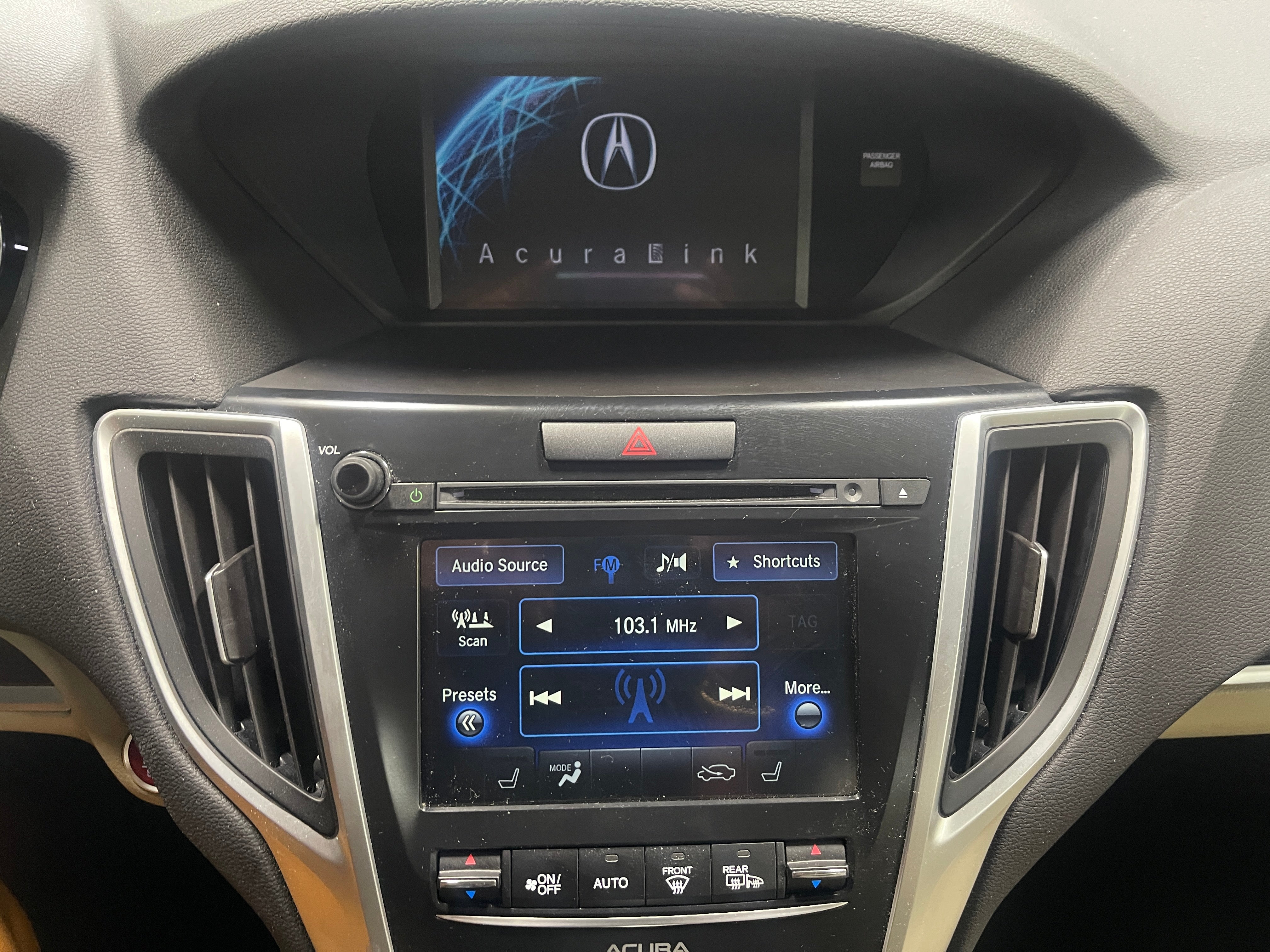 2015 Acura TLX Base 4