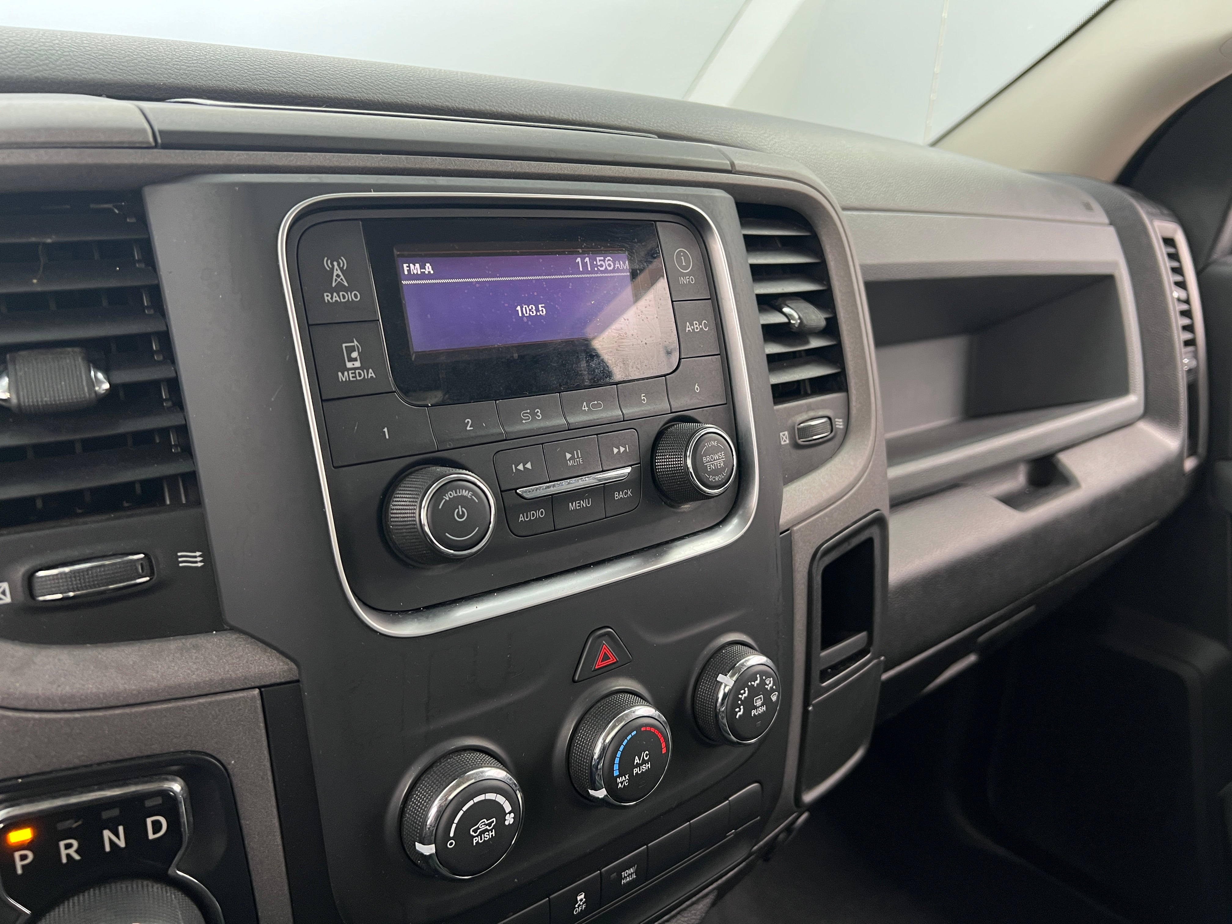 2019 RAM 1500 Classic Express 3