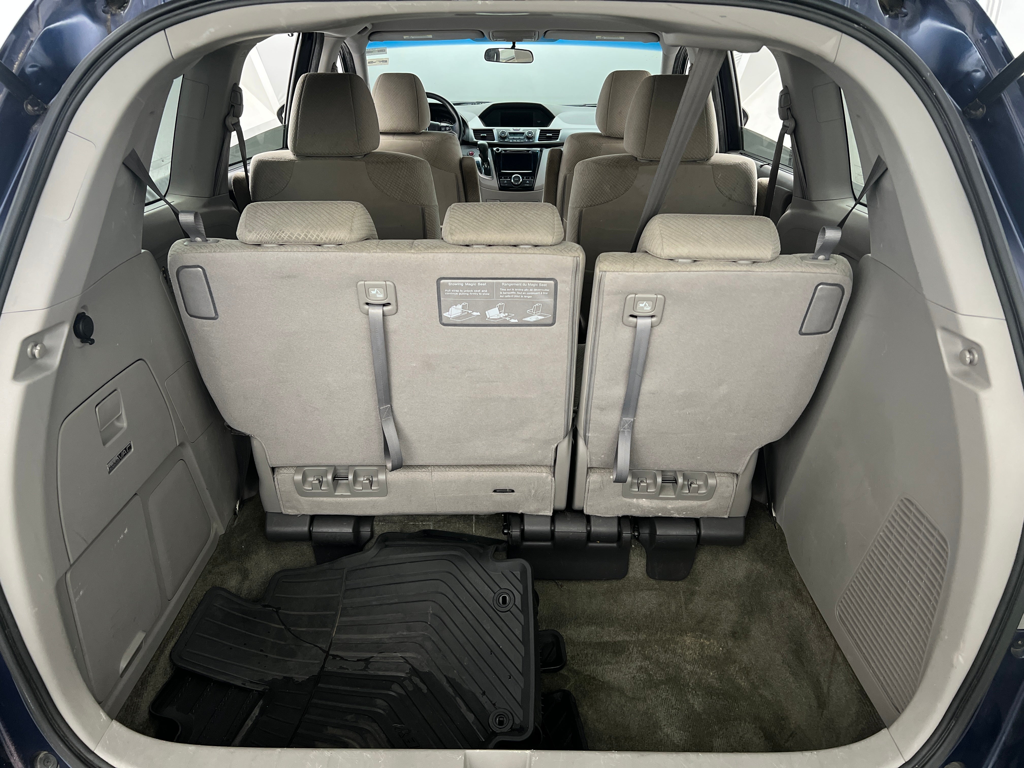 2017 Honda Odyssey SE 7