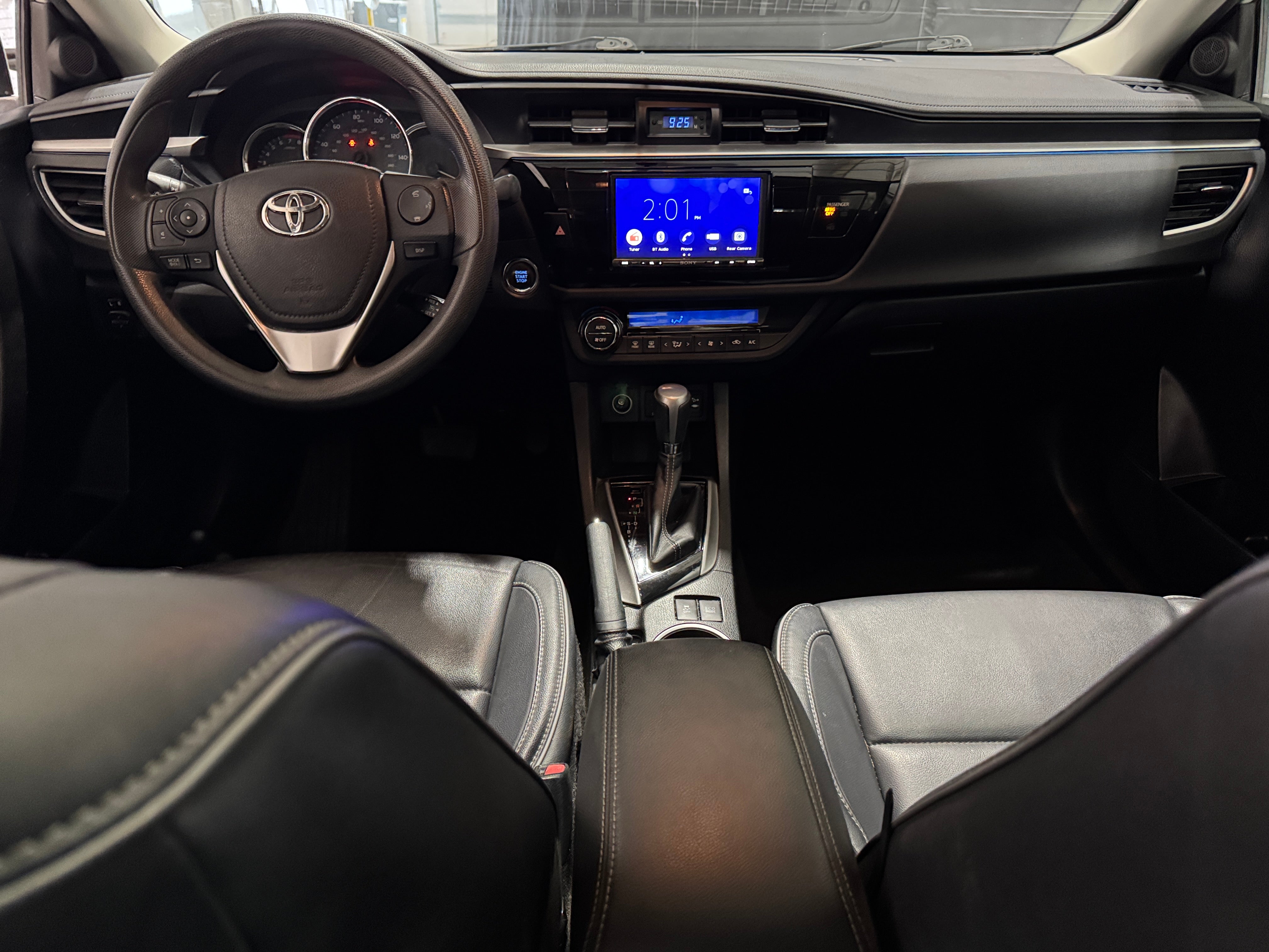 2014 Toyota Corolla LE Premium 3