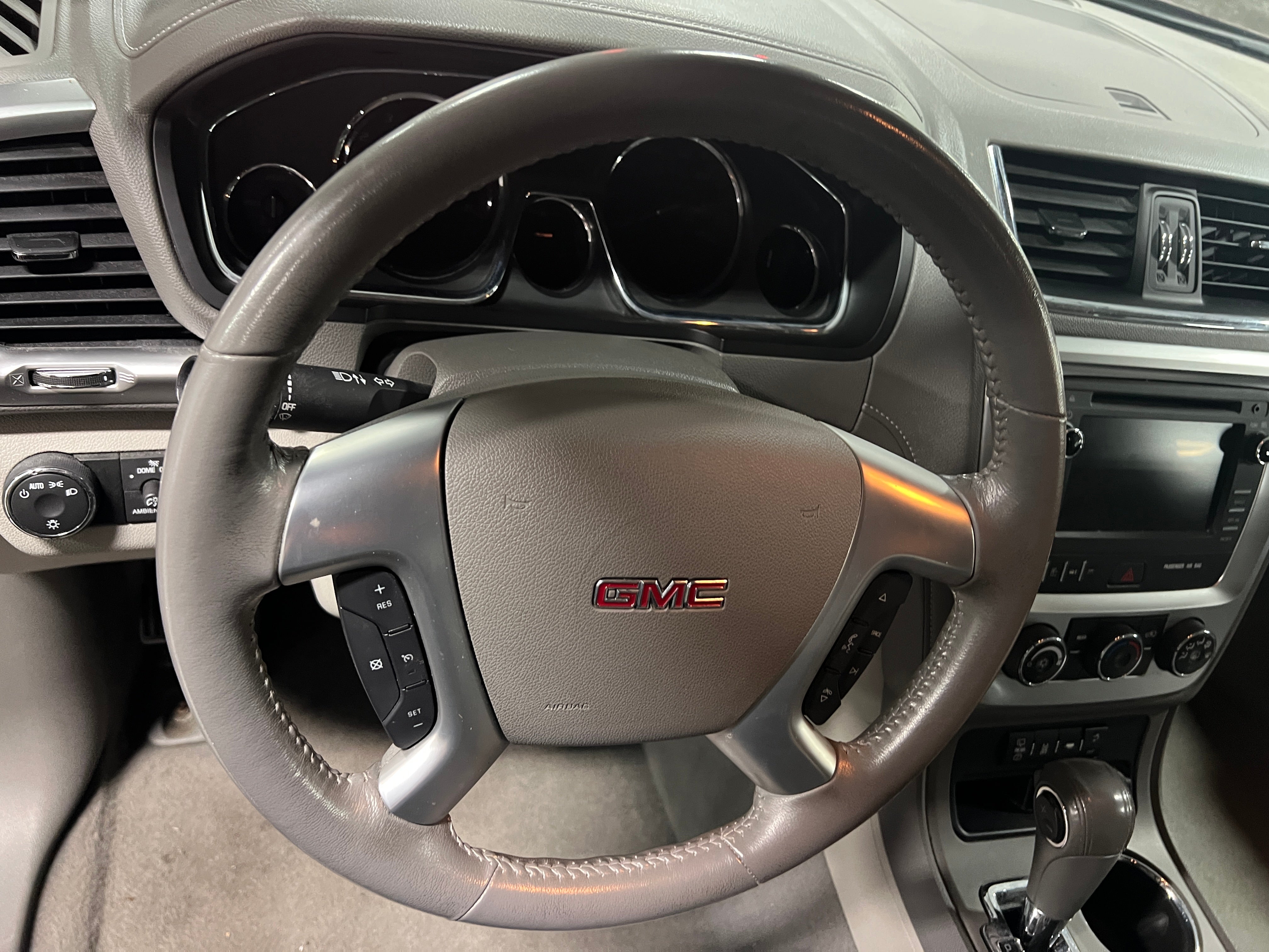 2015 GMC Acadia SLE 5