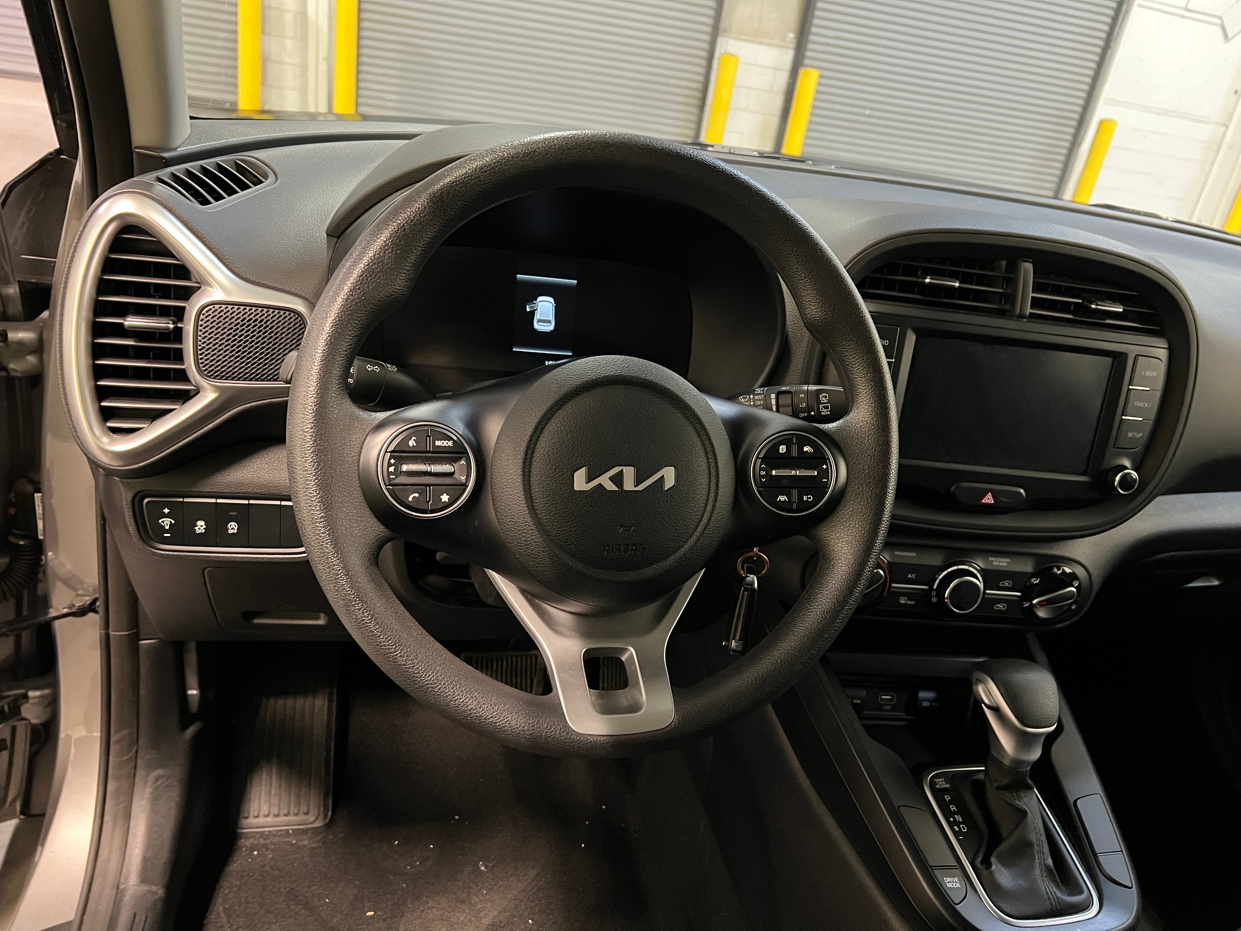 2023 Kia Soul LX 5