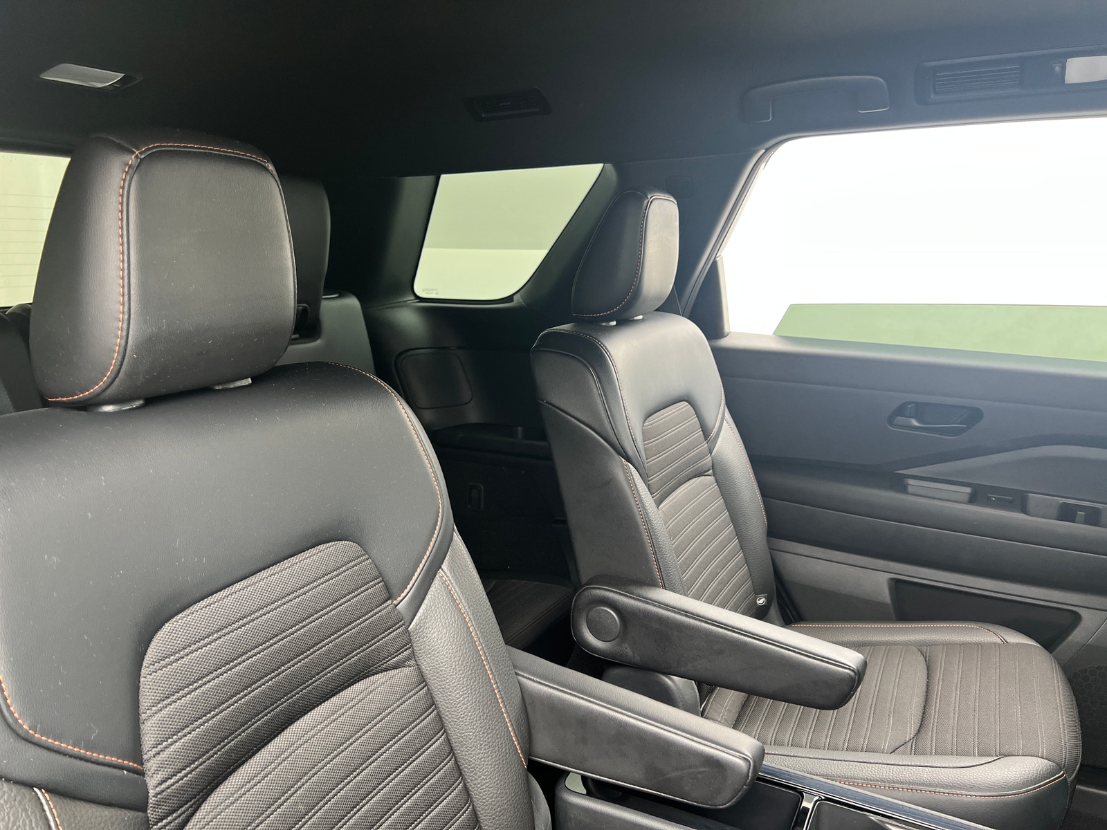Thumbnail: 2023 Nissan Pathfinder - 6