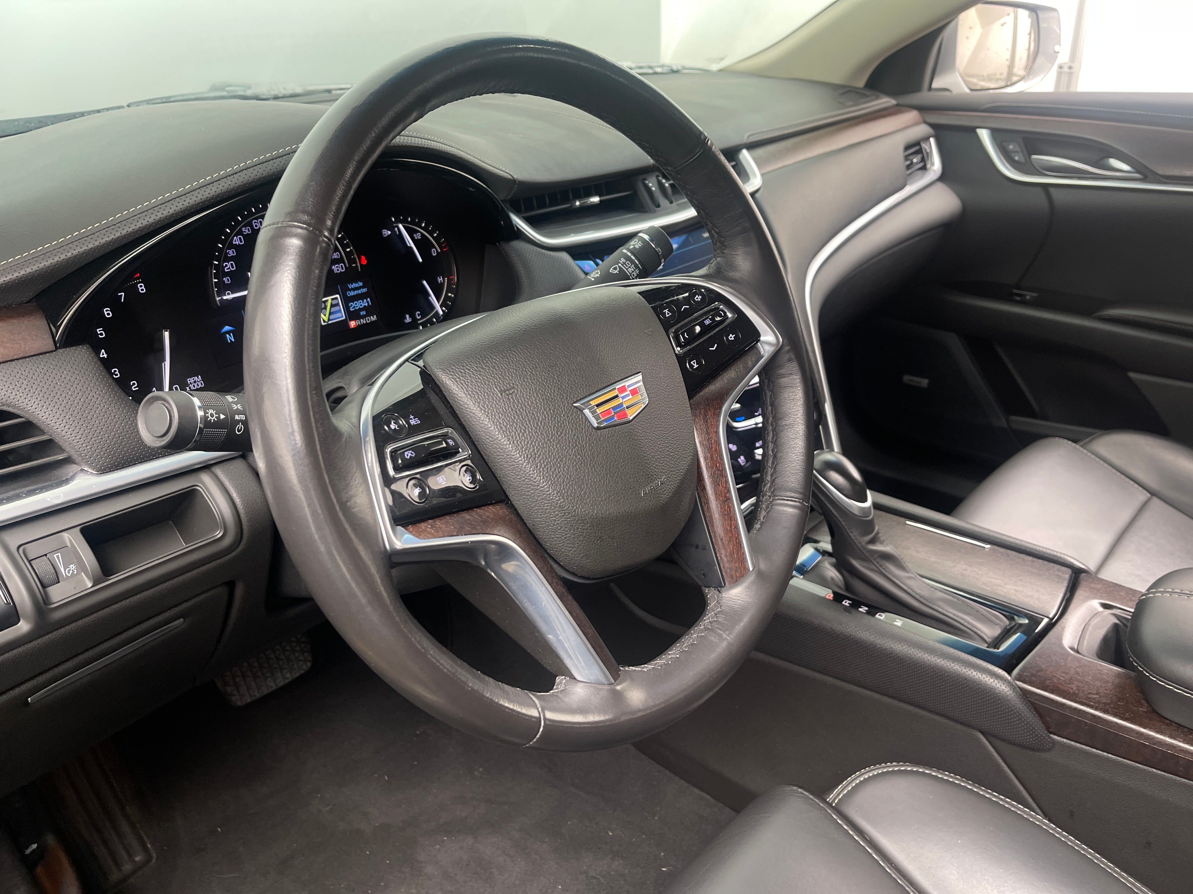 2019 Cadillac XTS Luxury 2