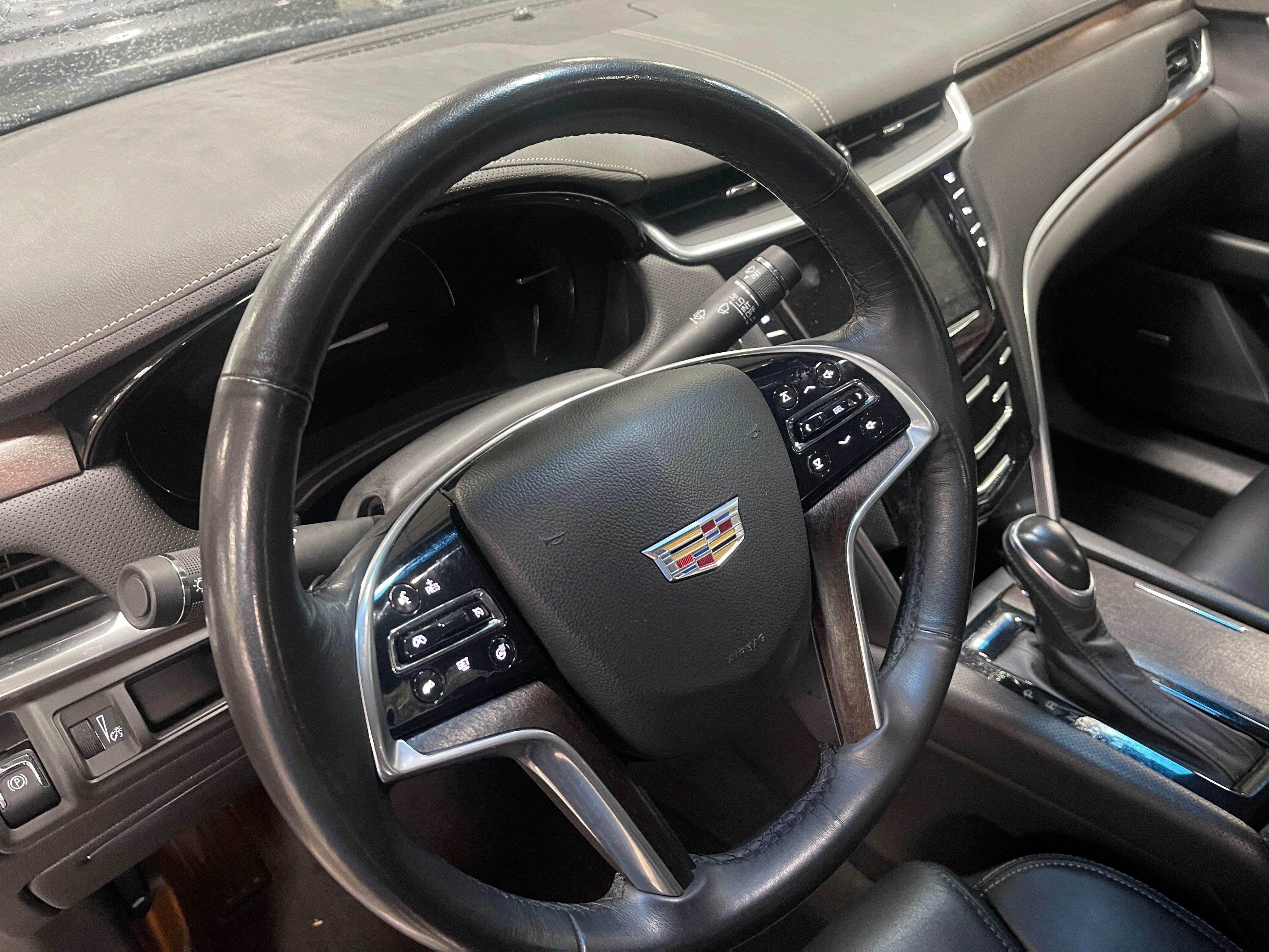 2019 Cadillac XTS Luxury 4