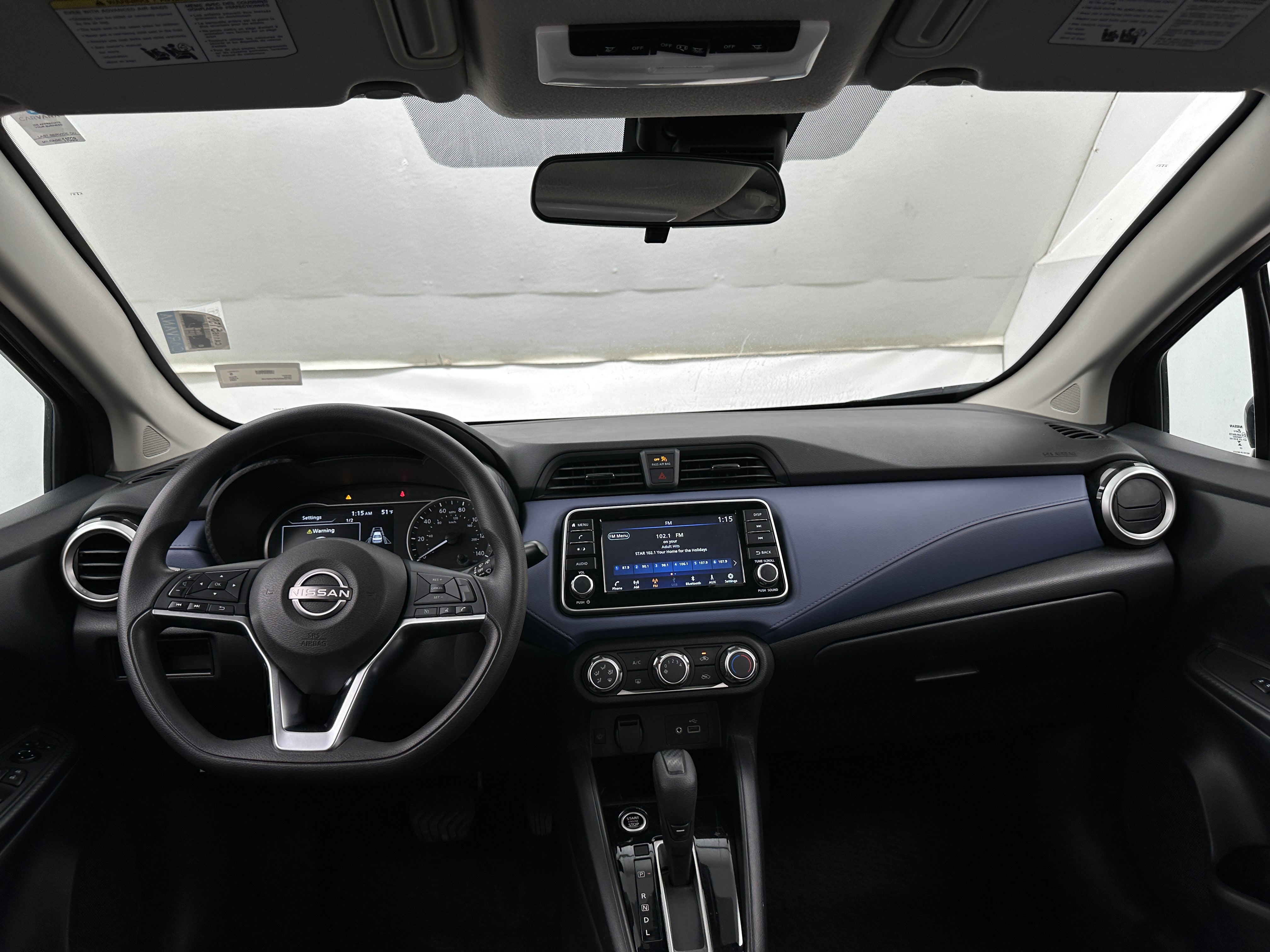 2023 Nissan Versa SV 3