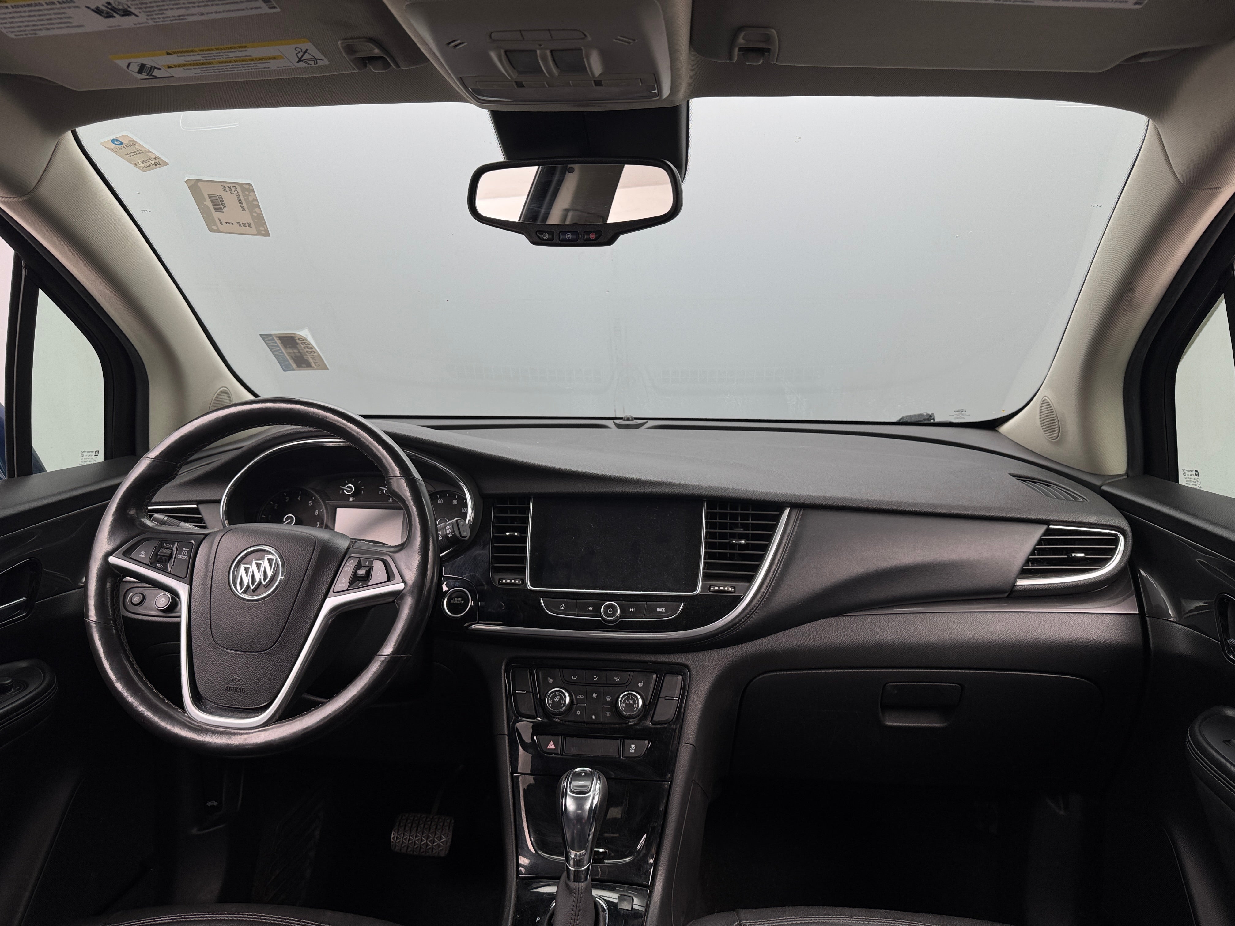 2019 Buick Encore Essence 2