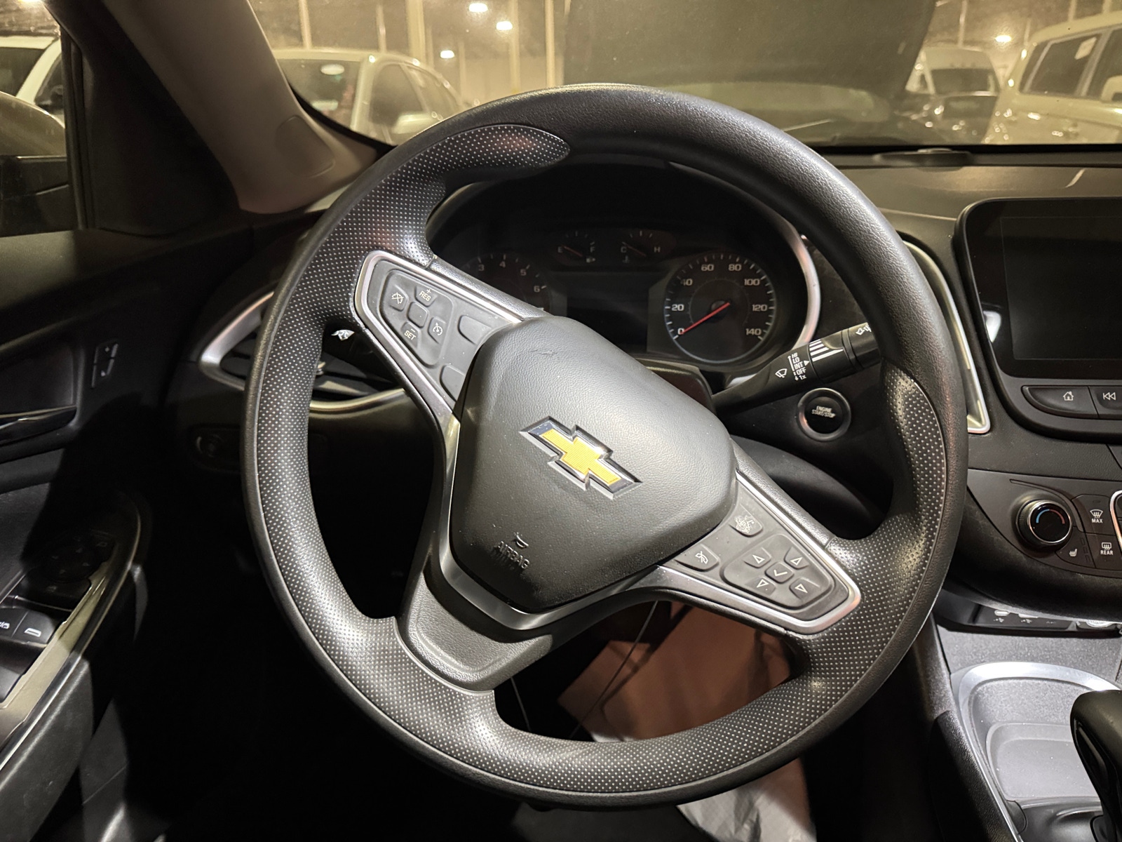 Thumbnail: 2022 Chevrolet Malibu - 5