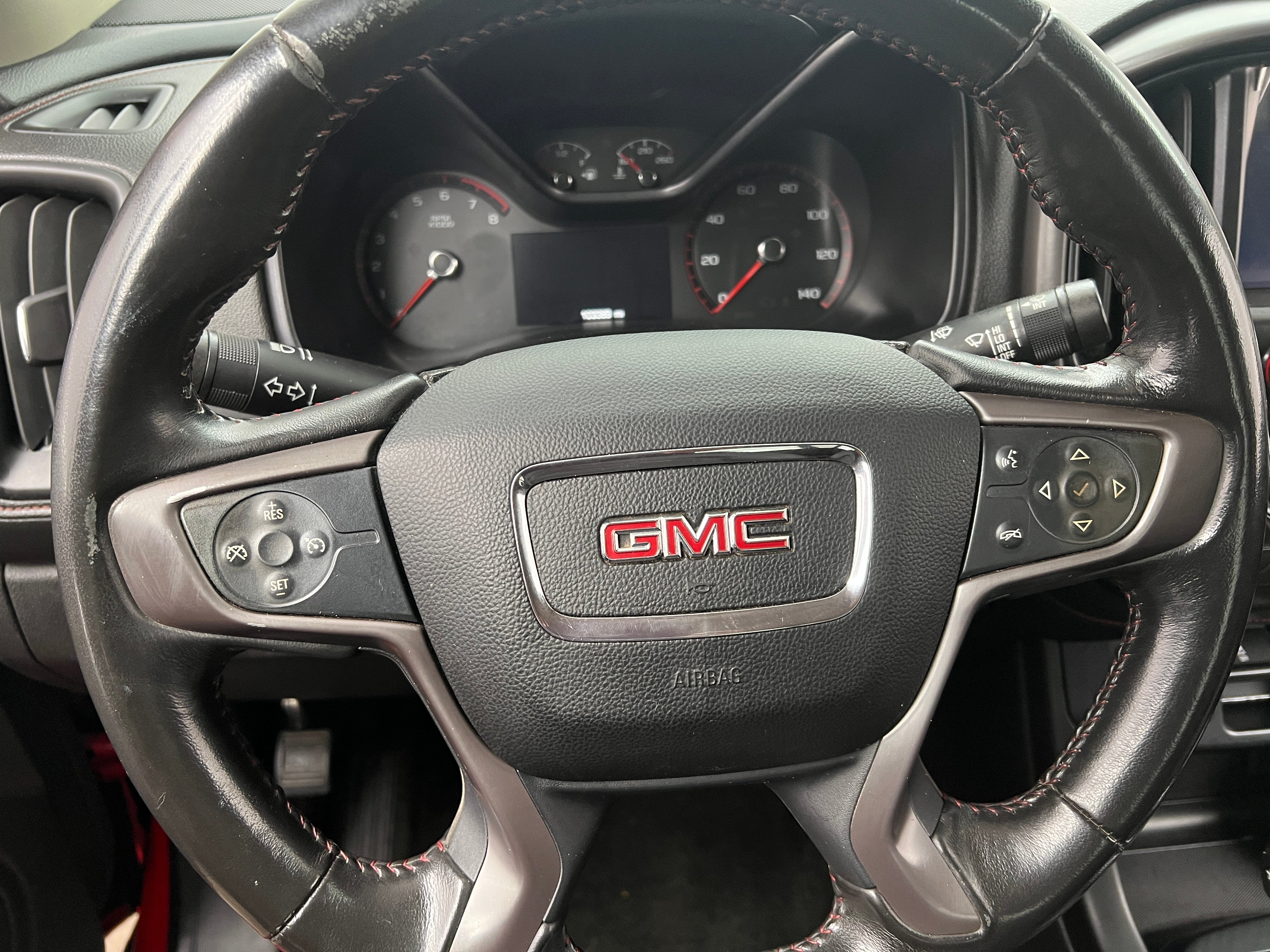 2015 GMC Canyon SLE 4