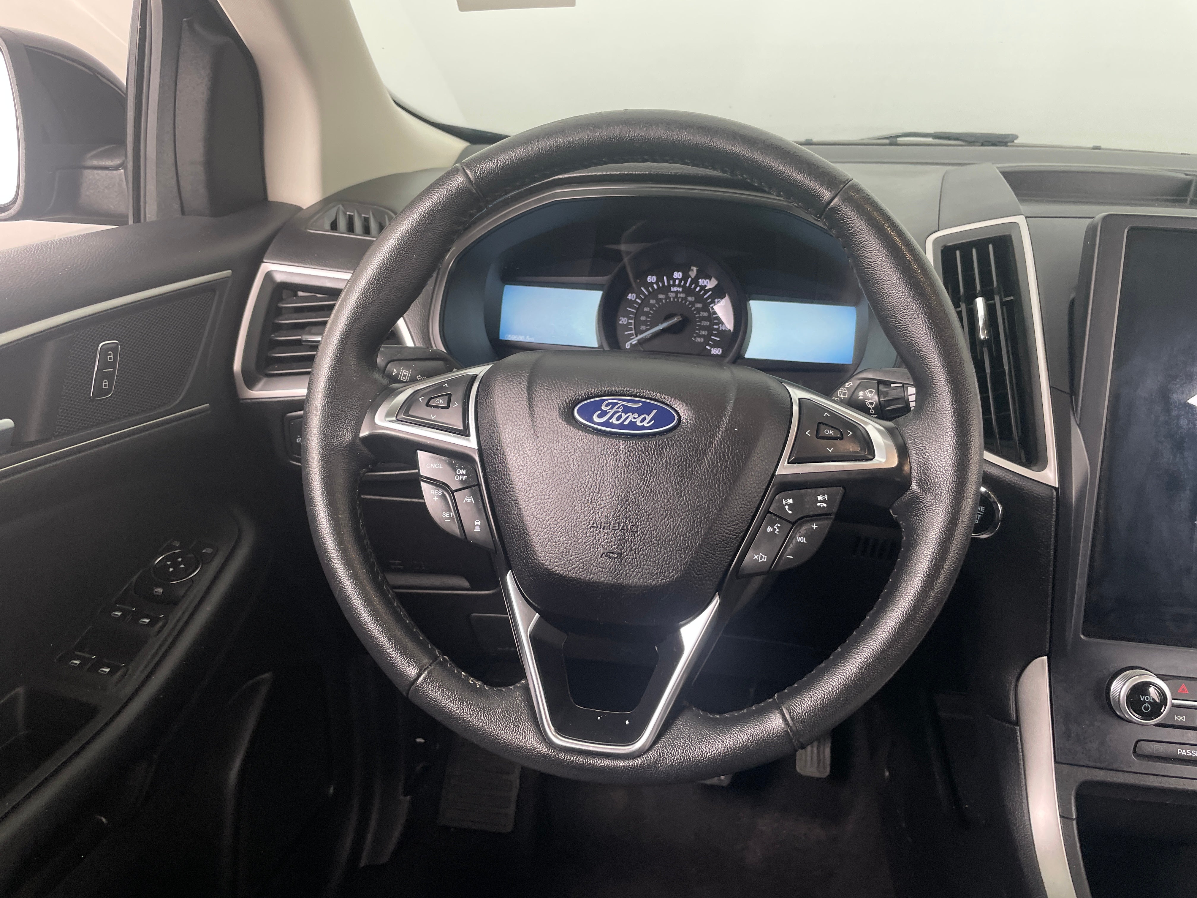 2022 Ford Edge SEL 5