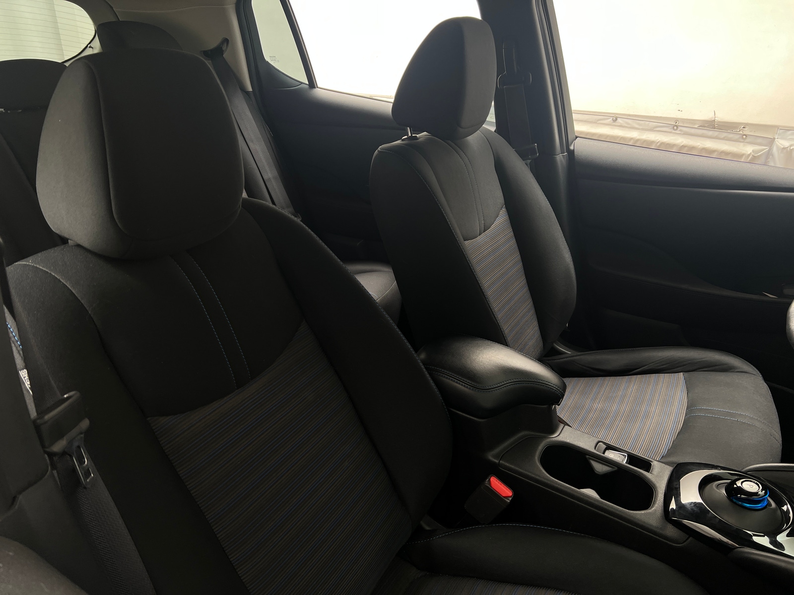 Thumbnail: 2020 Nissan Leaf - 2
