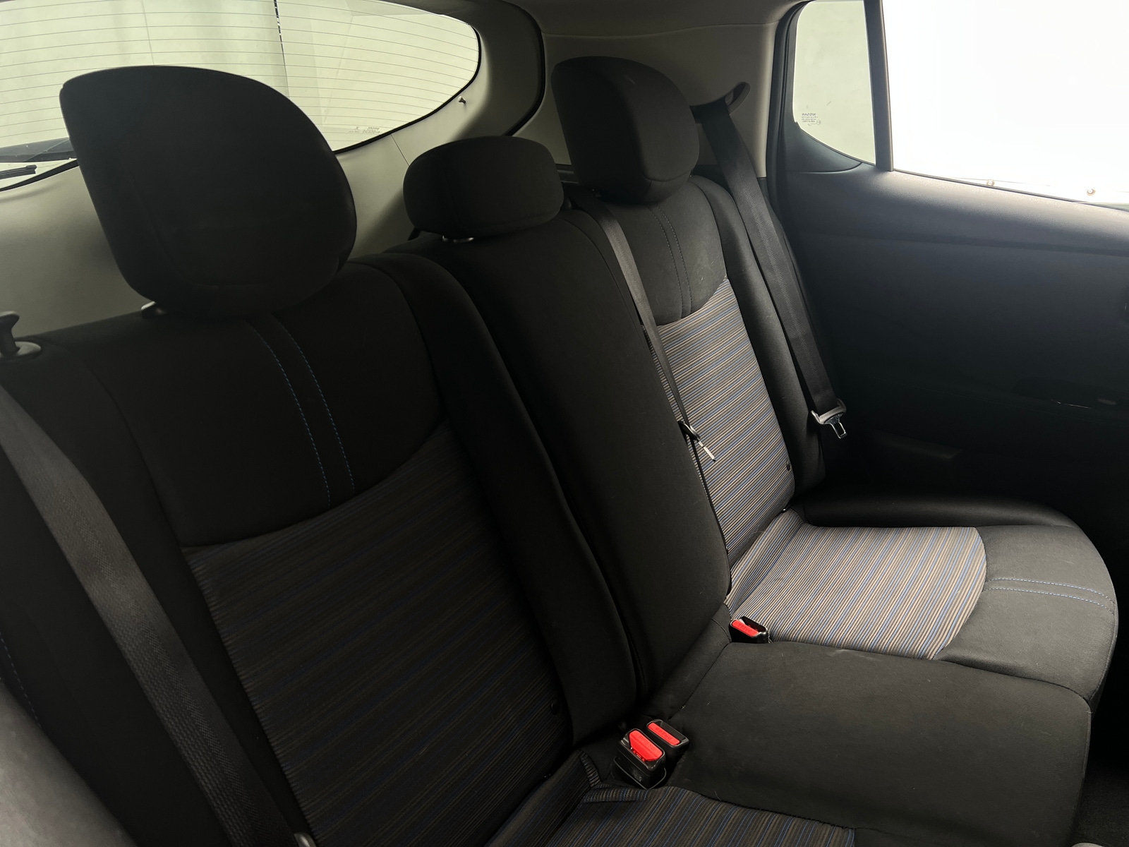 Thumbnail: 2020 Nissan Leaf - 6