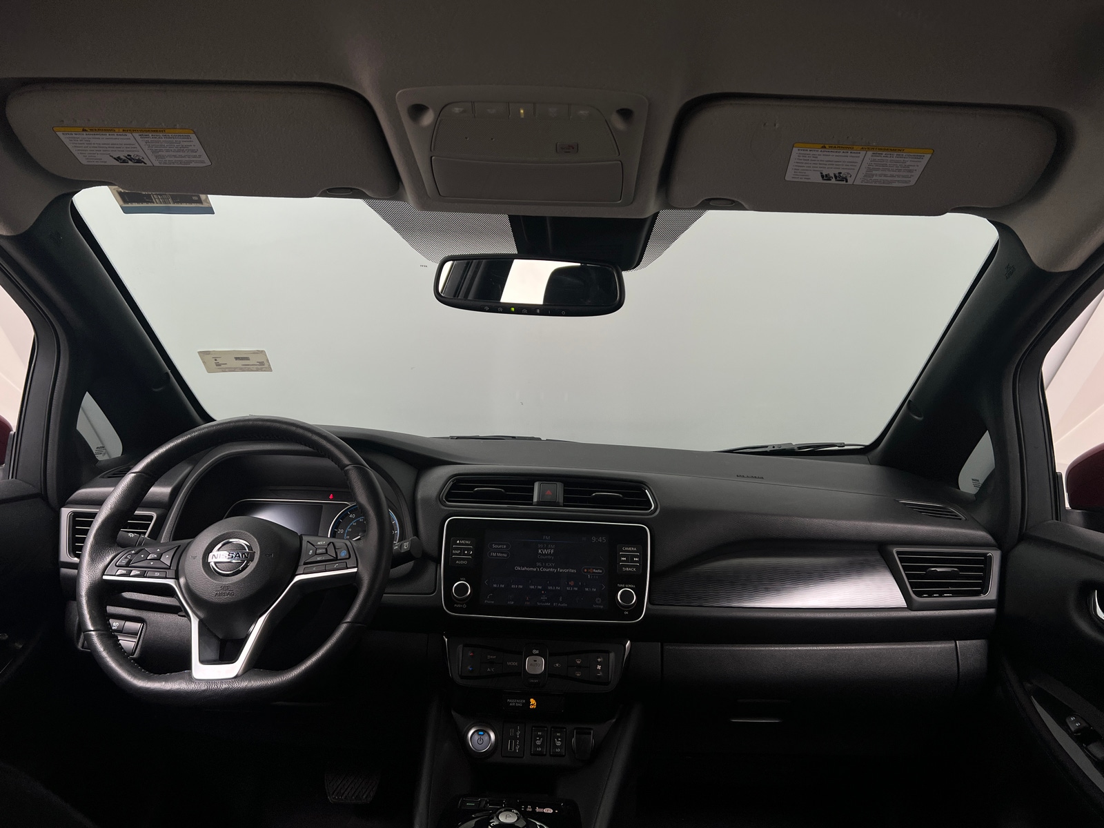 Thumbnail: 2020 Nissan Leaf - 3