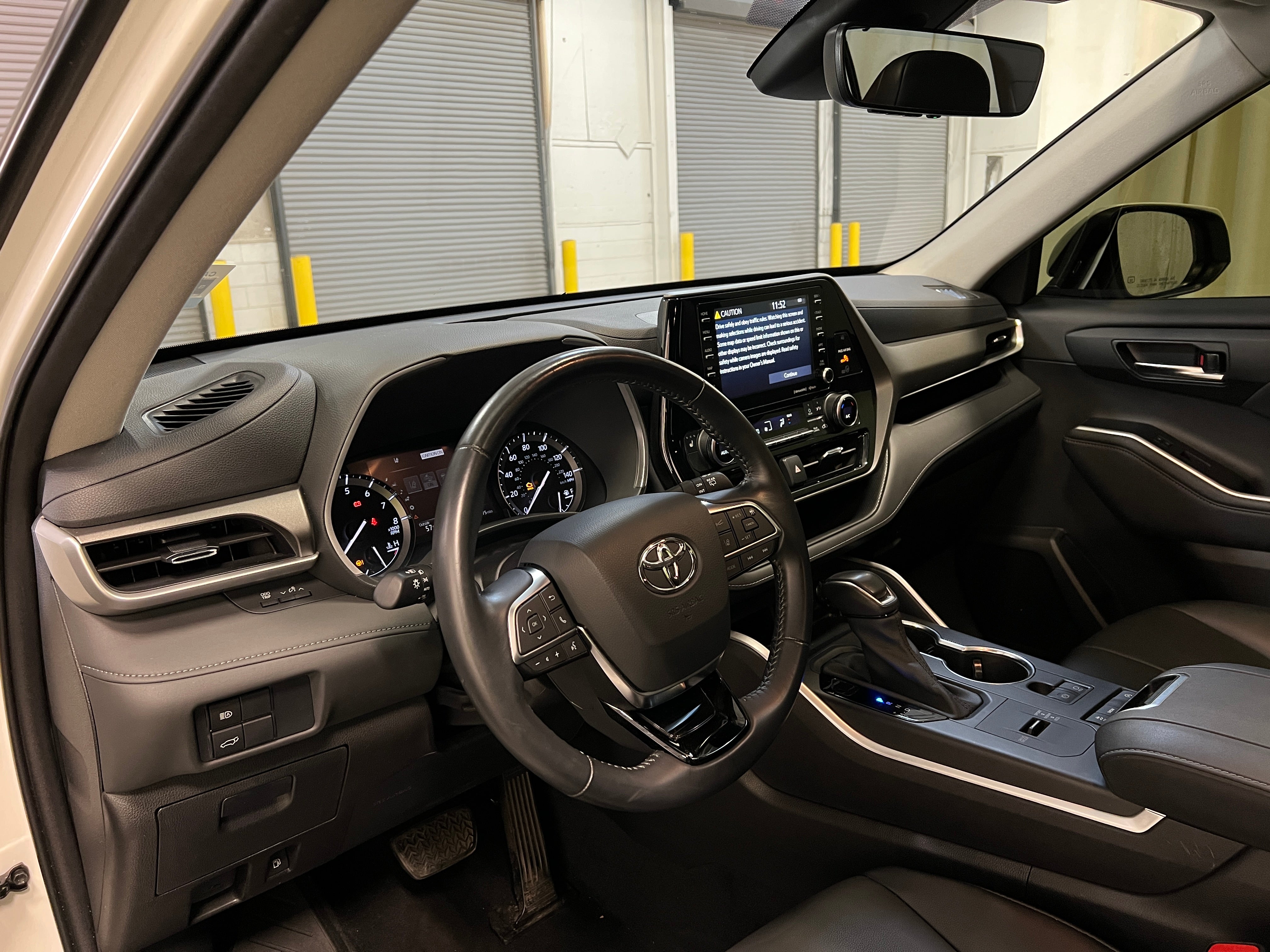 2021 Toyota Highlander XLE 3