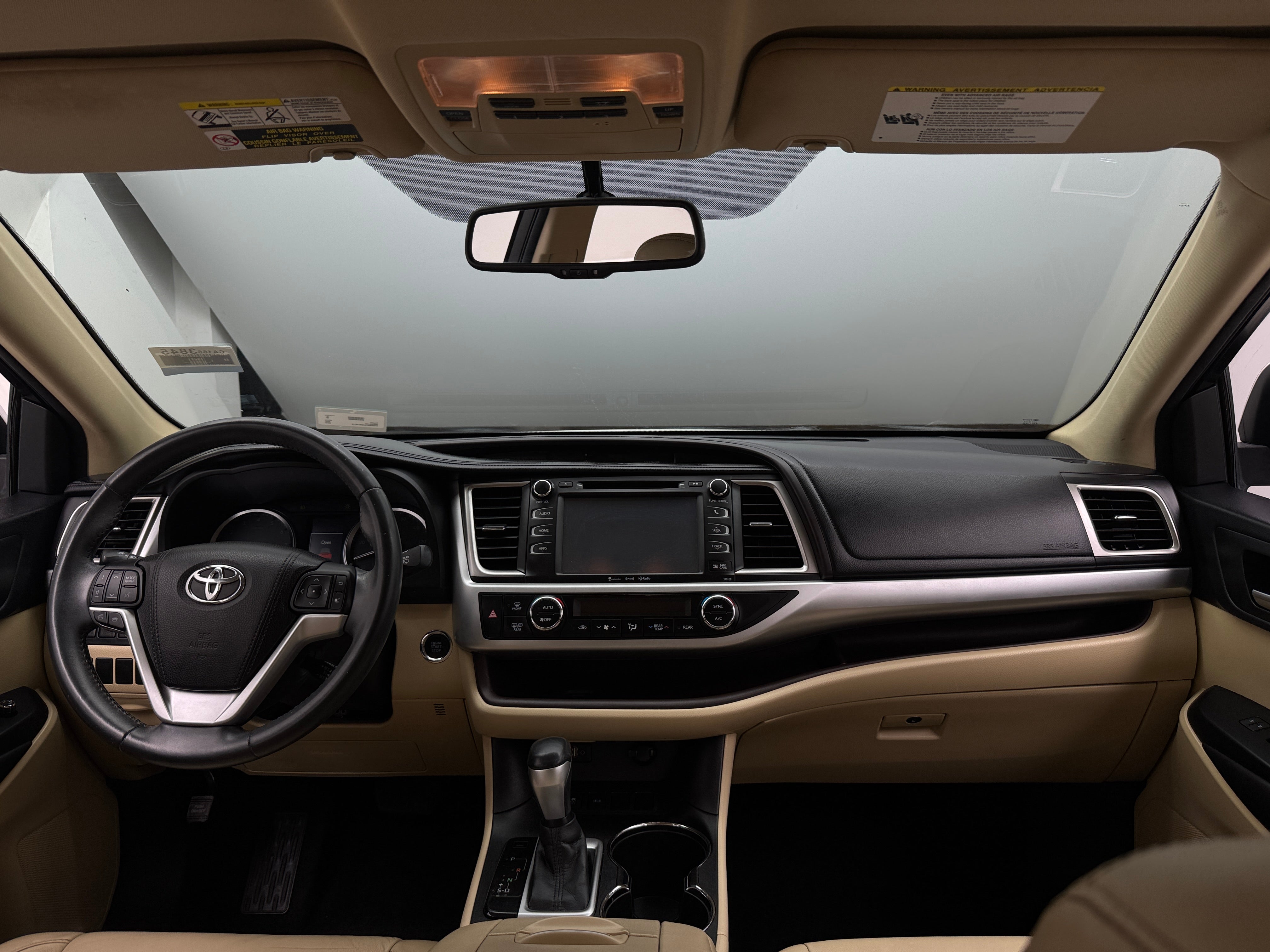 2016 Toyota Highlander XLE 3