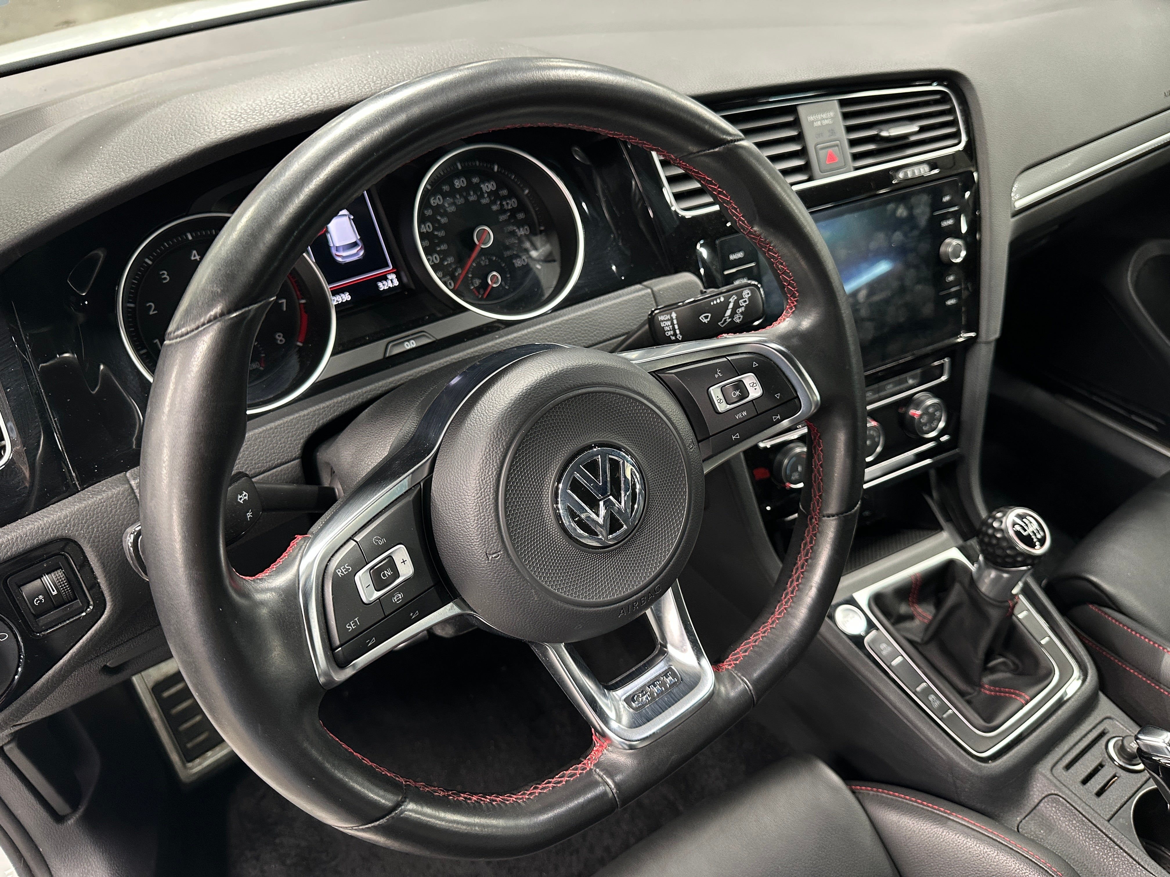 2019 Volkswagen Golf GTI SE 5