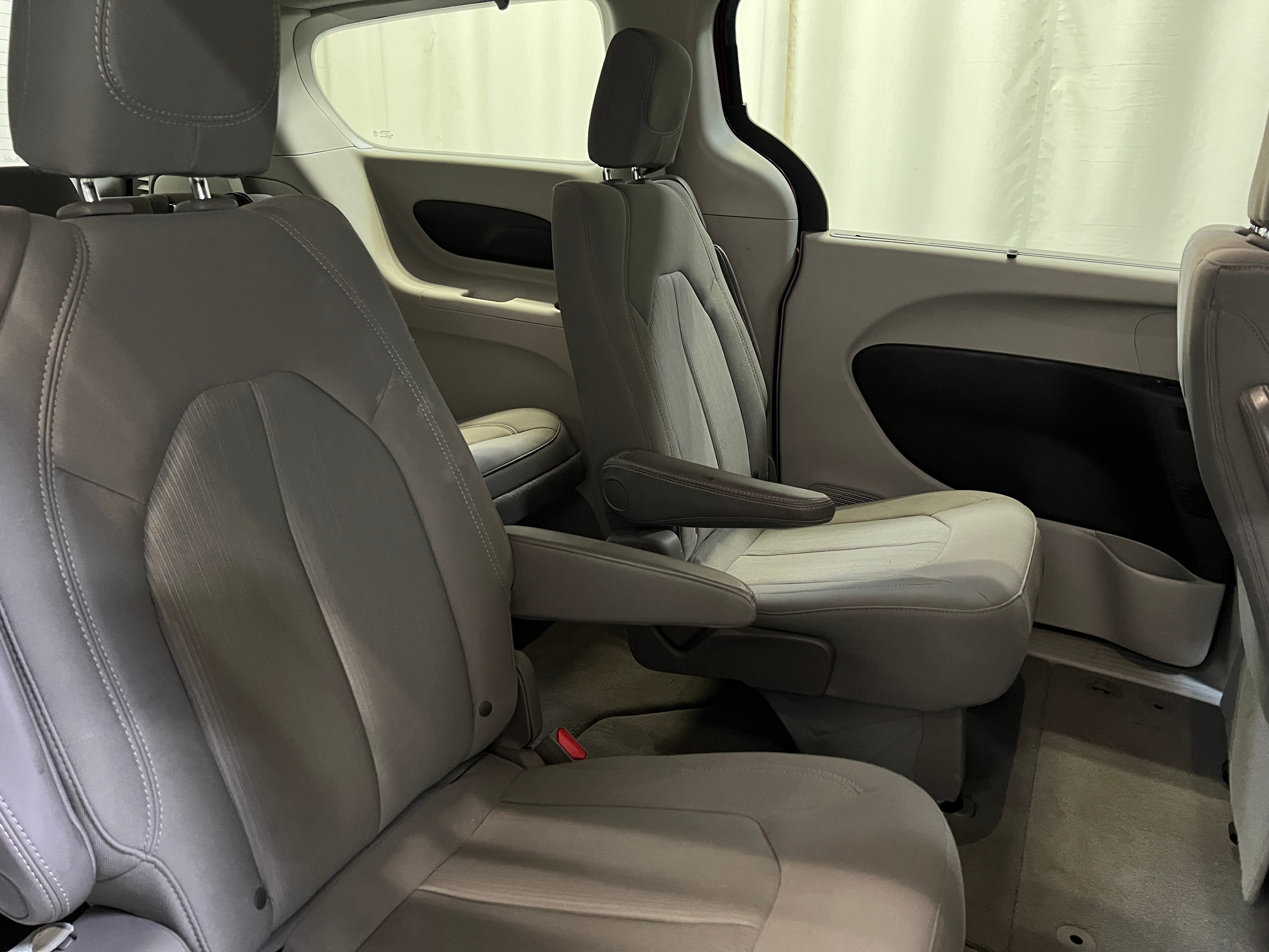 2019 Chrysler Pacifica Touring Plus 6