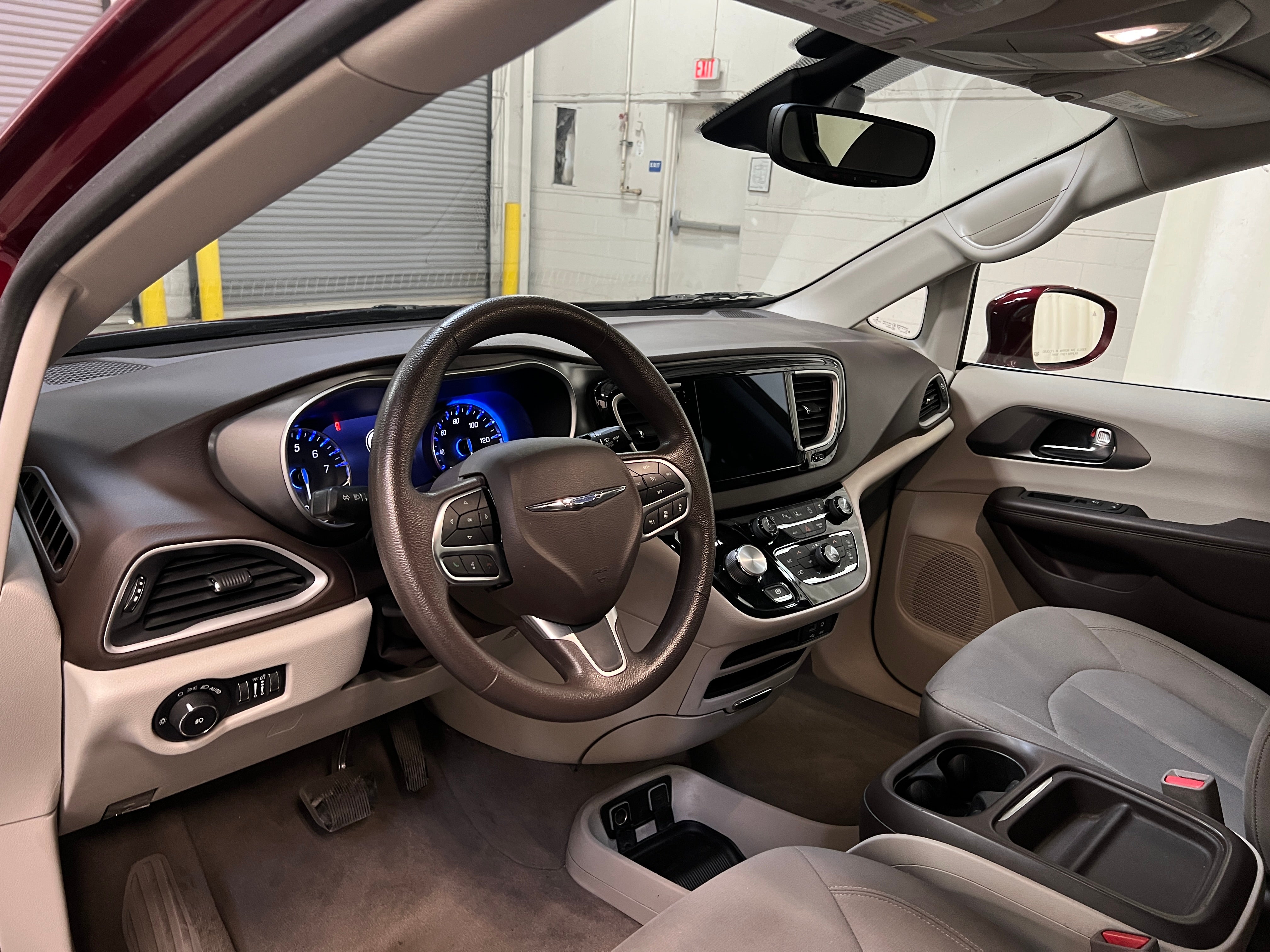 2019 Chrysler Pacifica Touring Plus 3