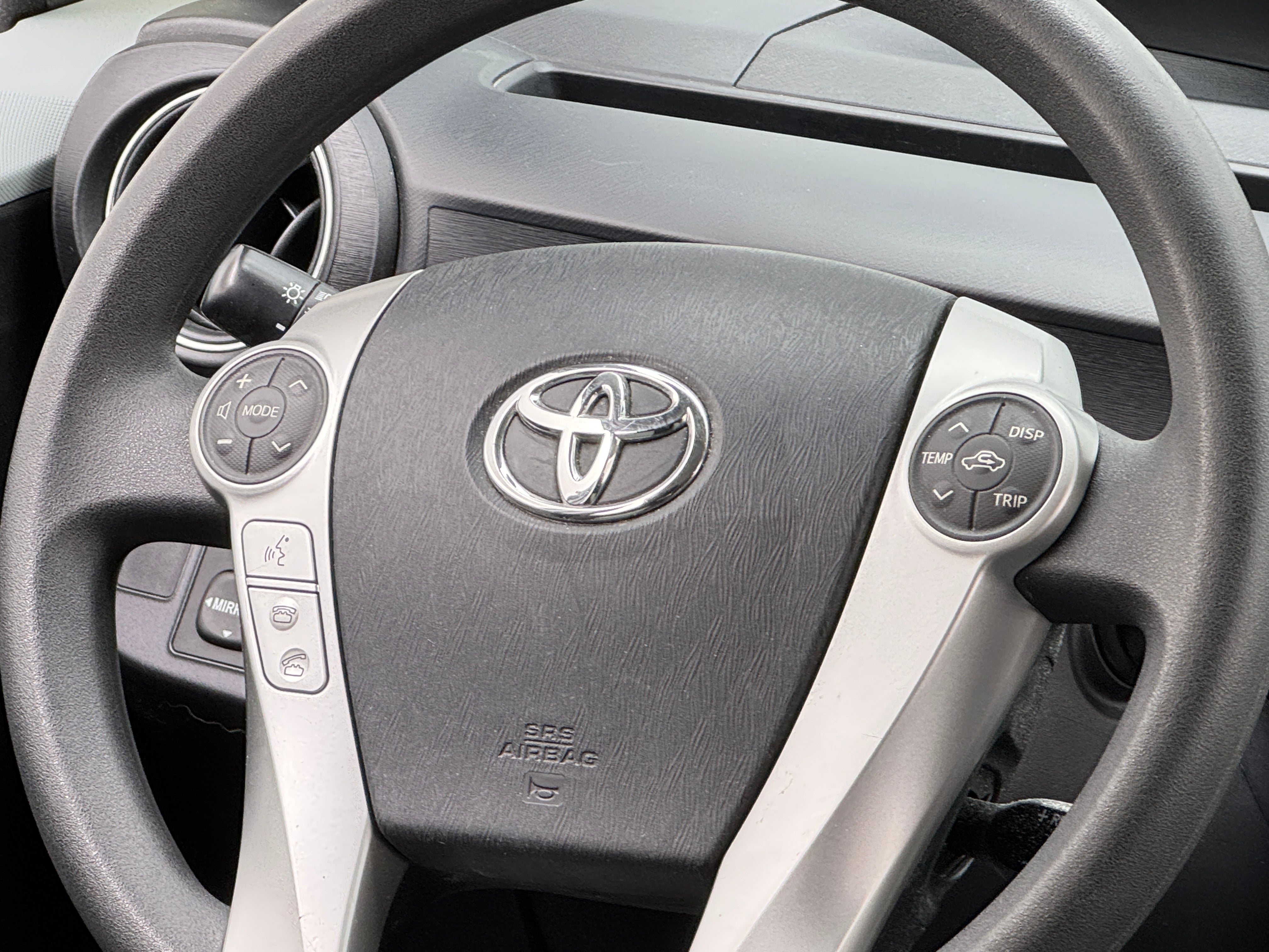 2012 Toyota Prius c Three 5