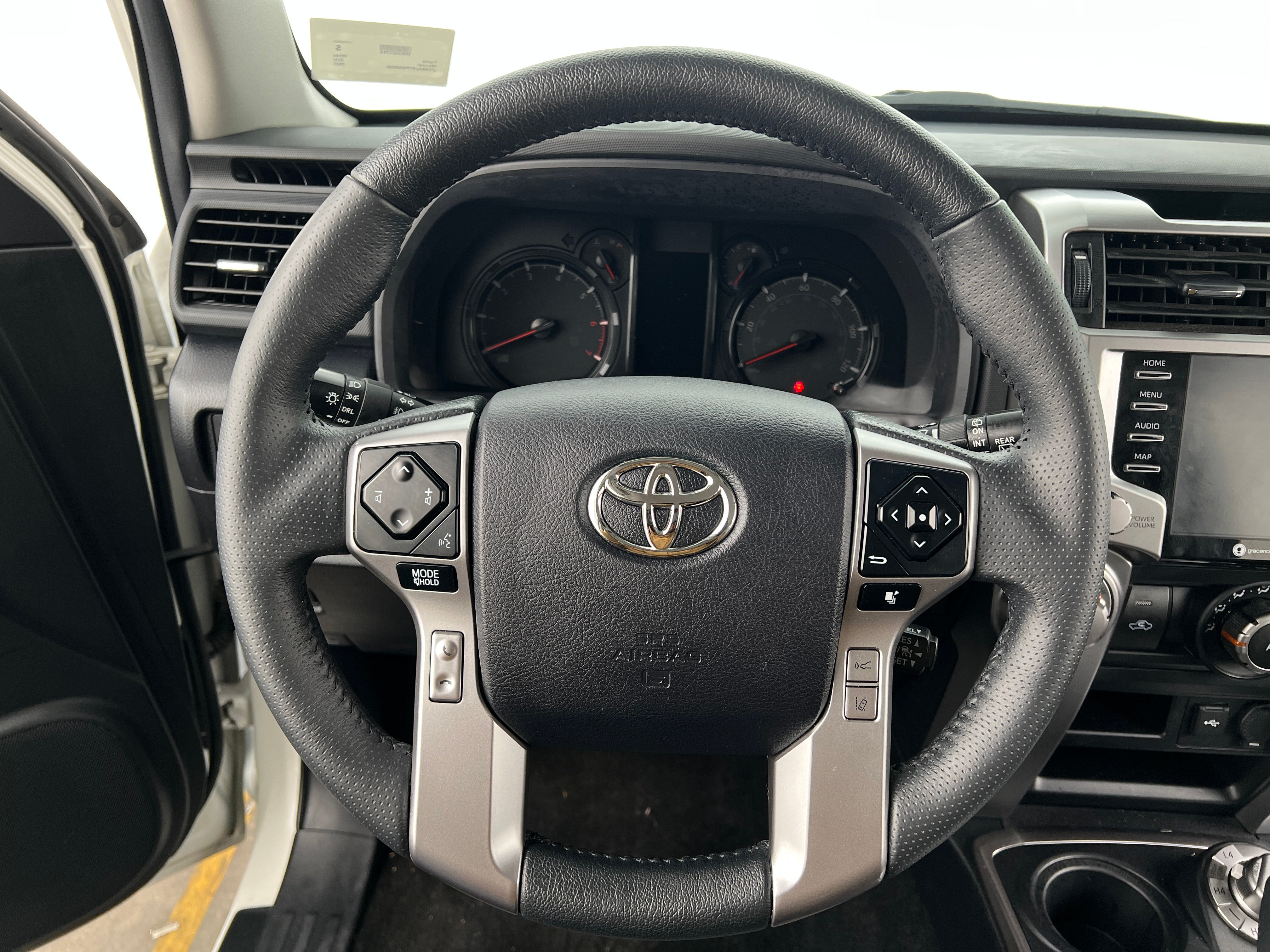 2023 Toyota 4Runner SR5 5