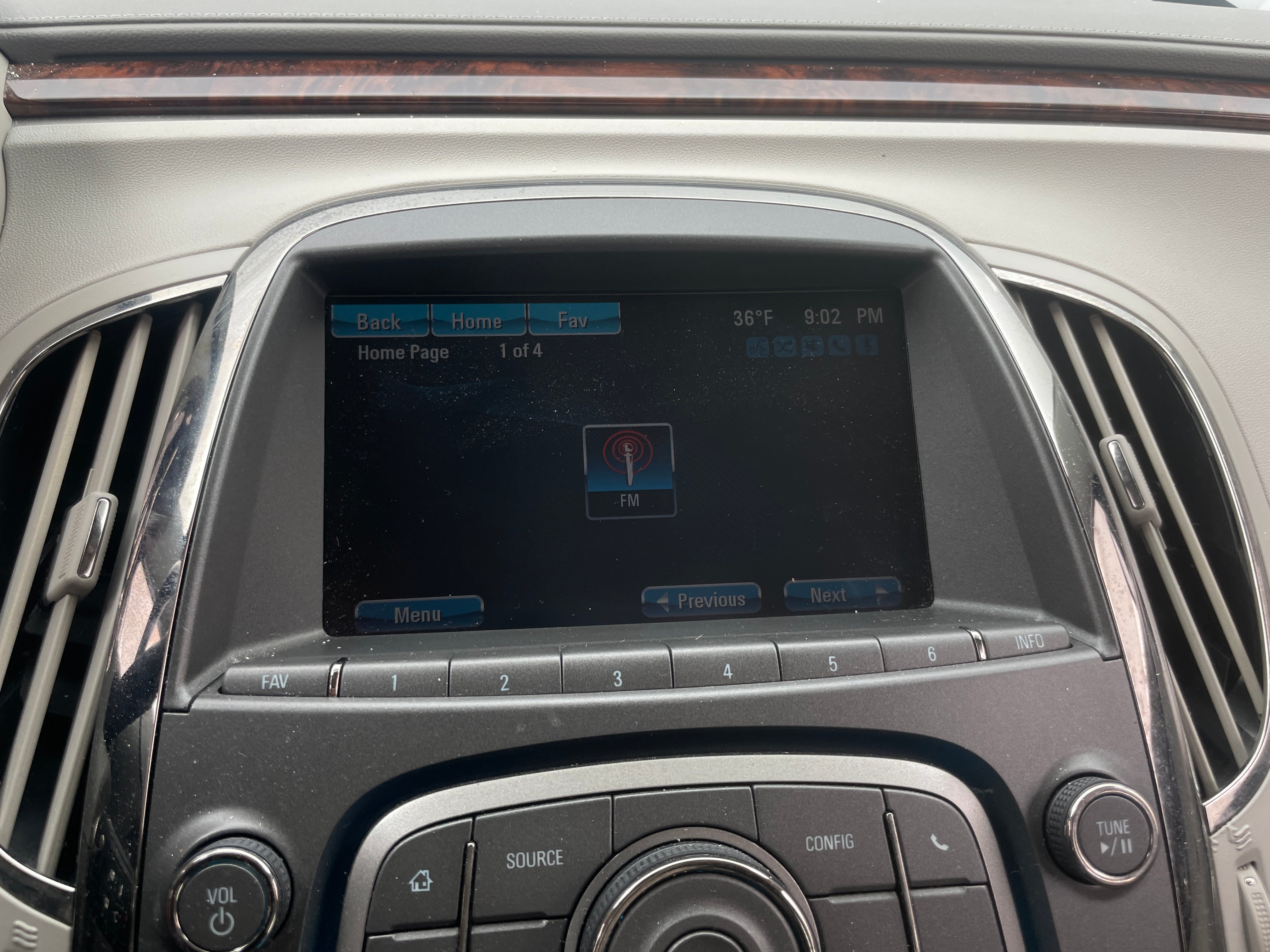 2013 Buick LaCrosse Base 4