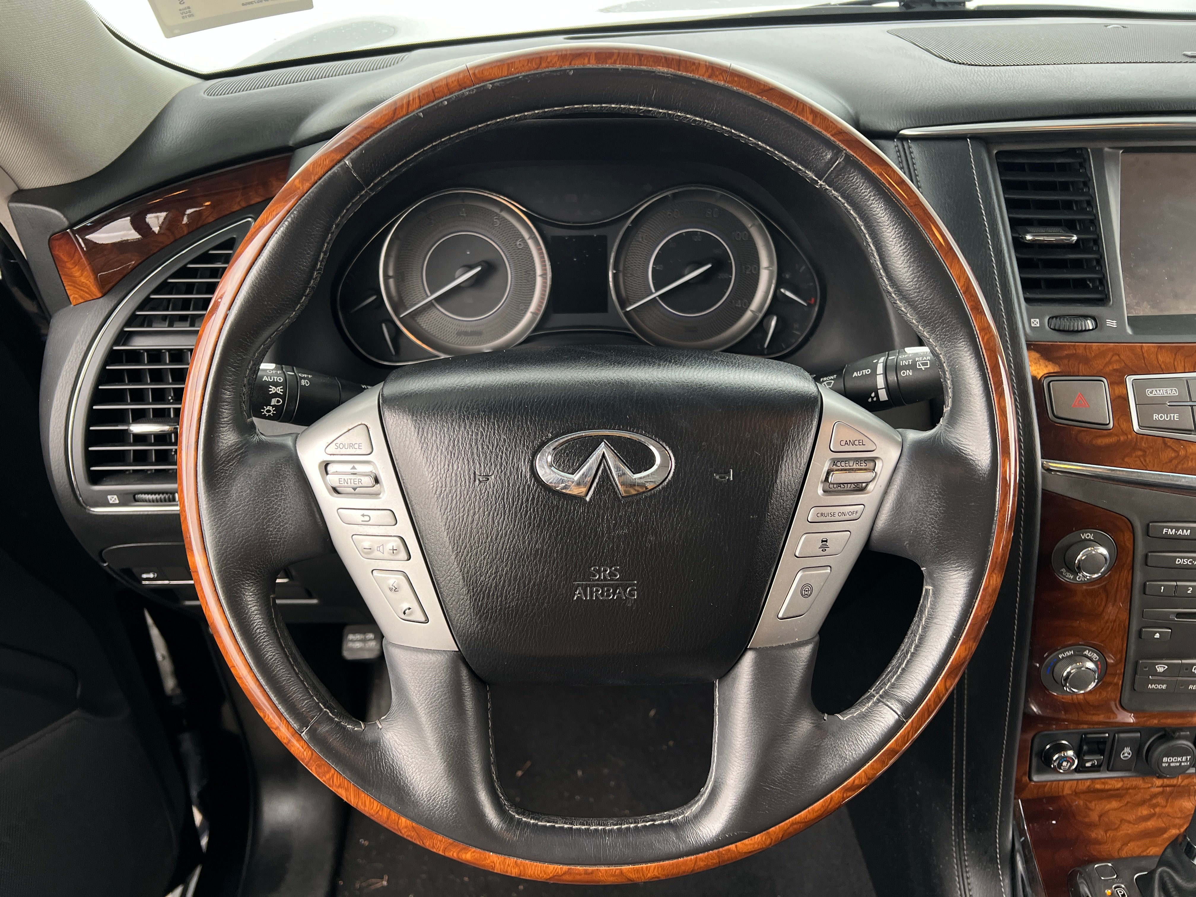 2015 INFINITI QX80 Base 5