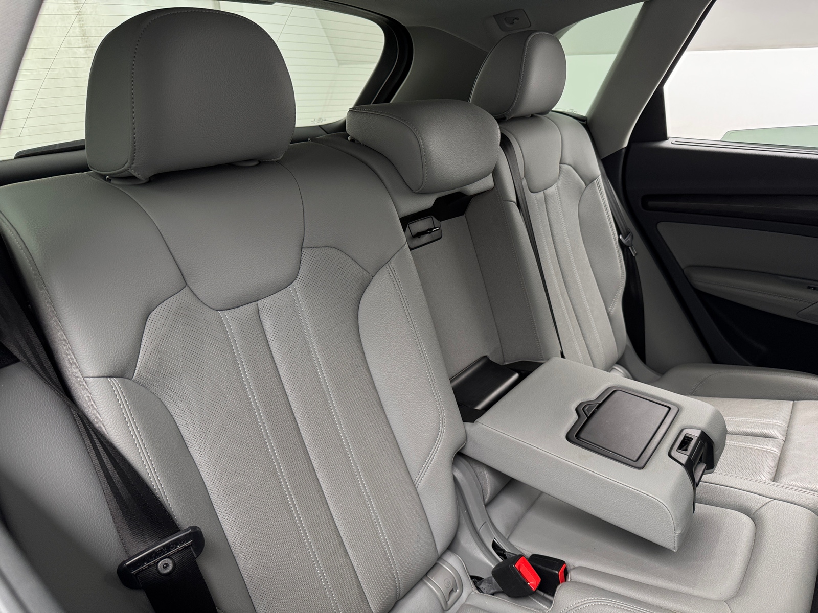 Thumbnail: 2020 Audi Q5 - 6