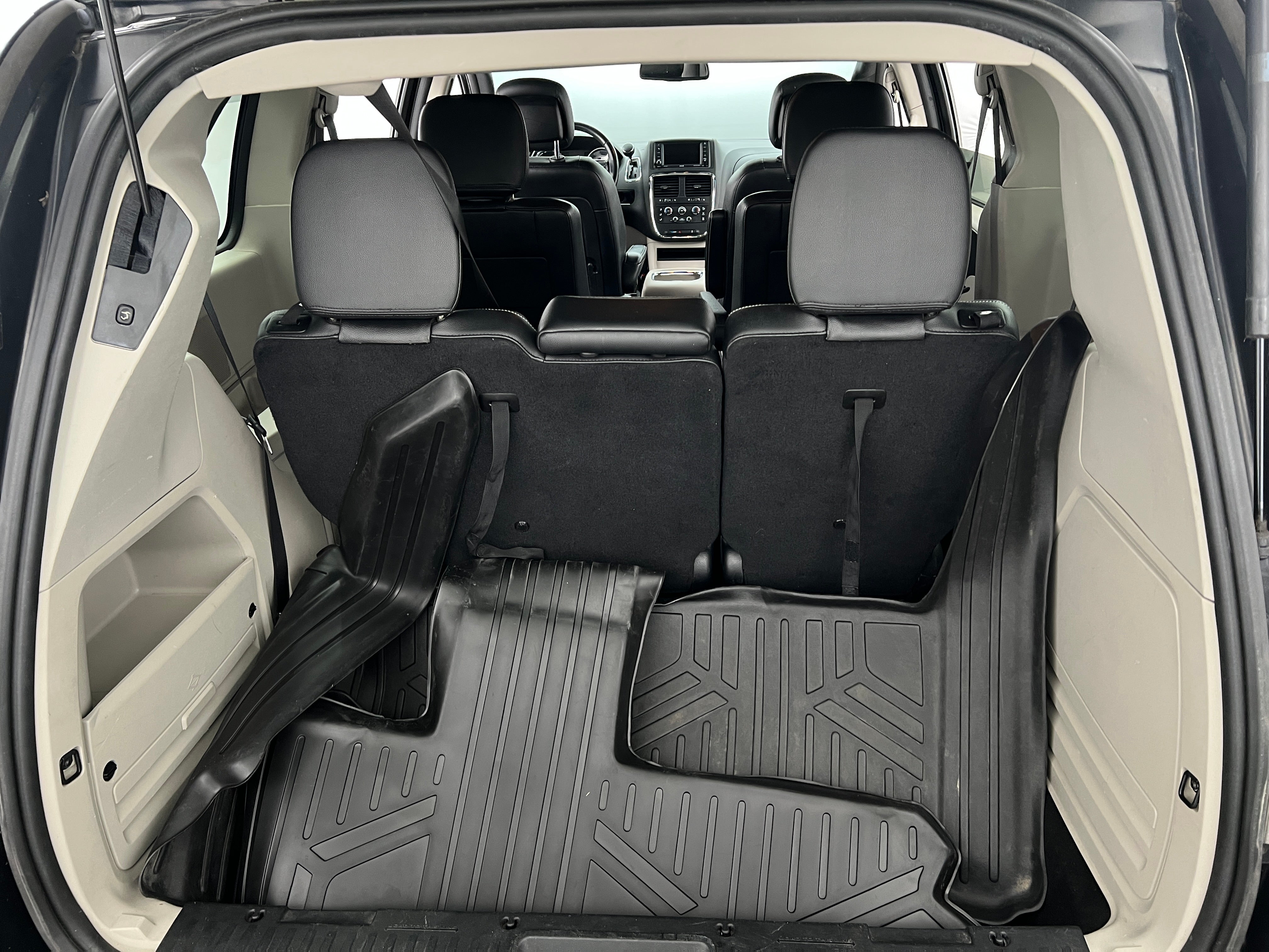 2019 Dodge Grand Caravan SXT 7