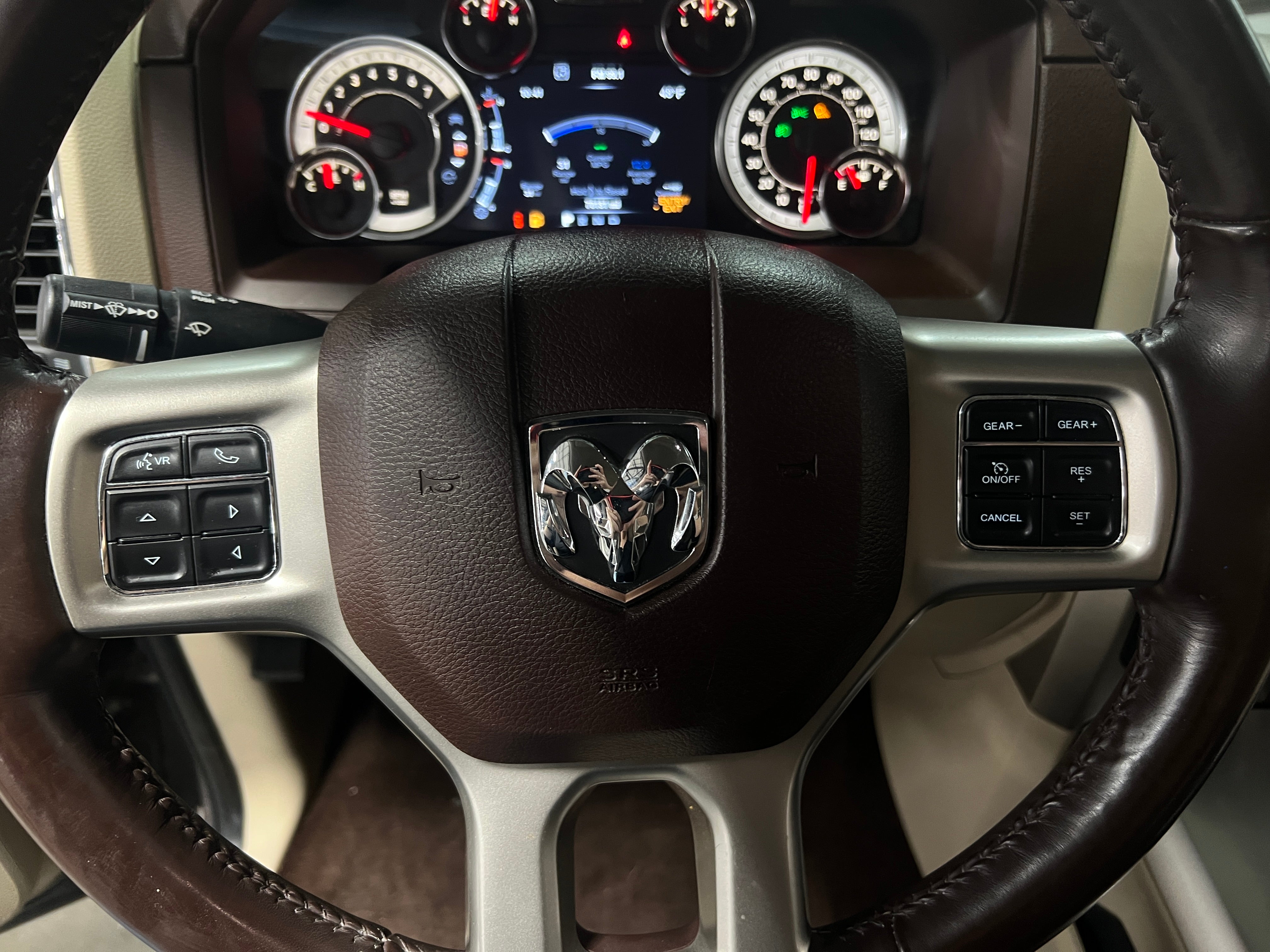 2018 RAM 1500 Laramie 4