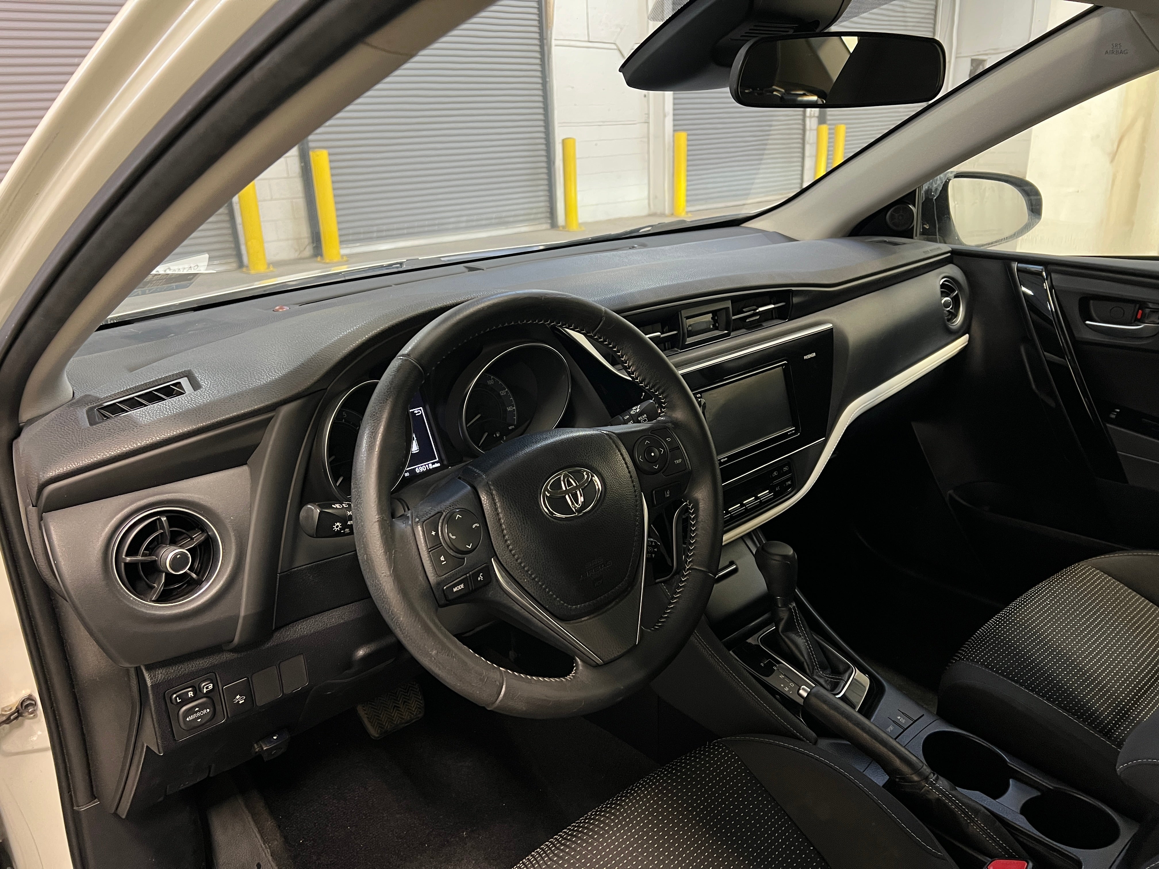 2018 Toyota Corolla iM Base 3