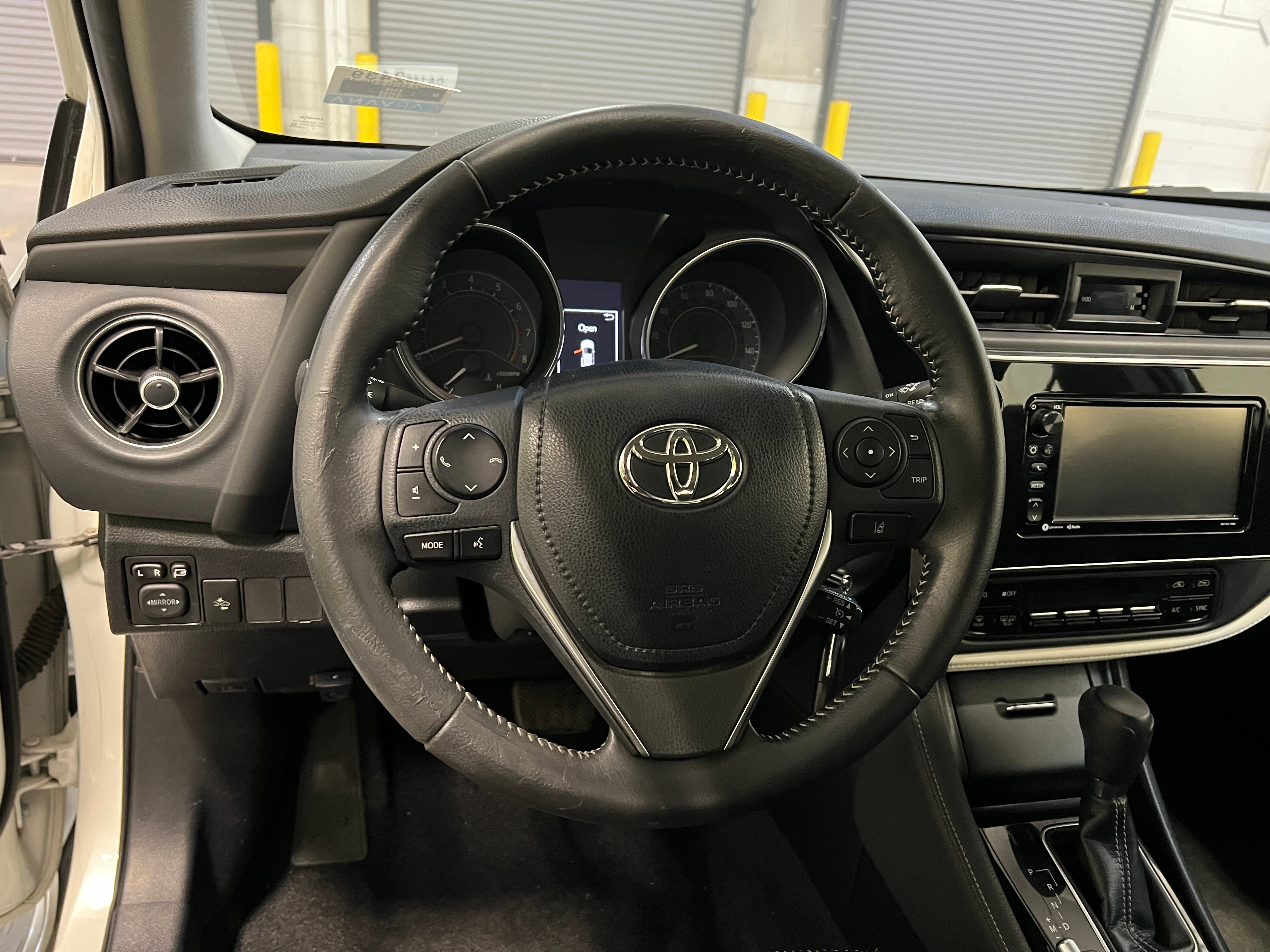 2018 Toyota Corolla iM Base 5