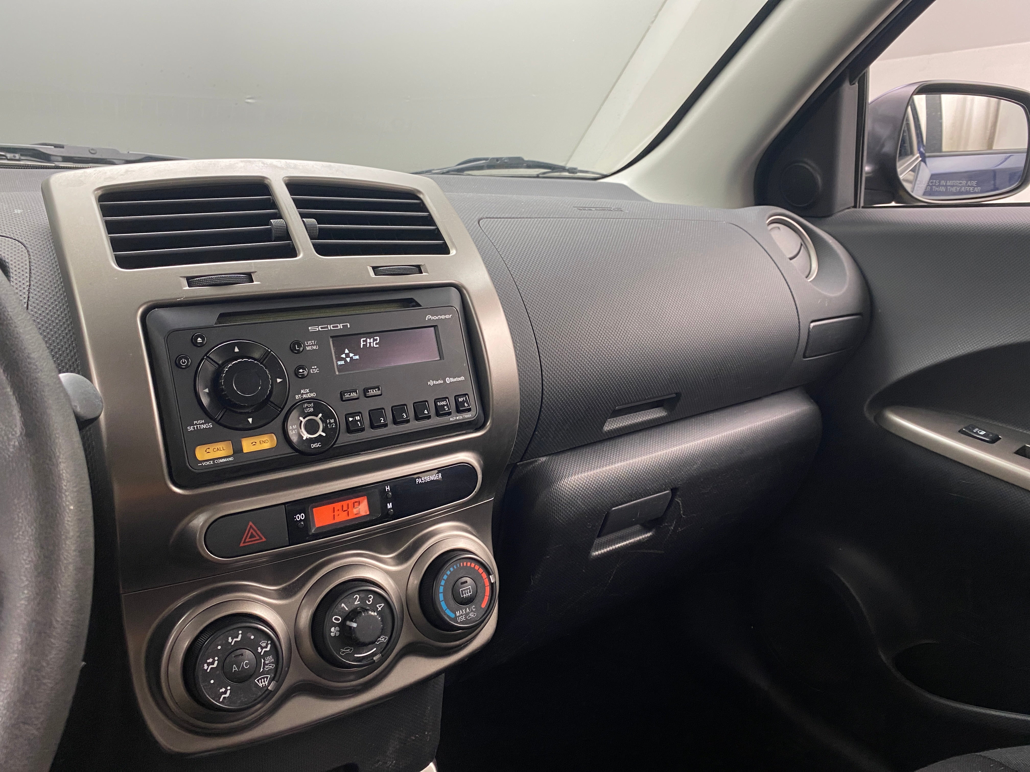 2013 Scion xD Base 4