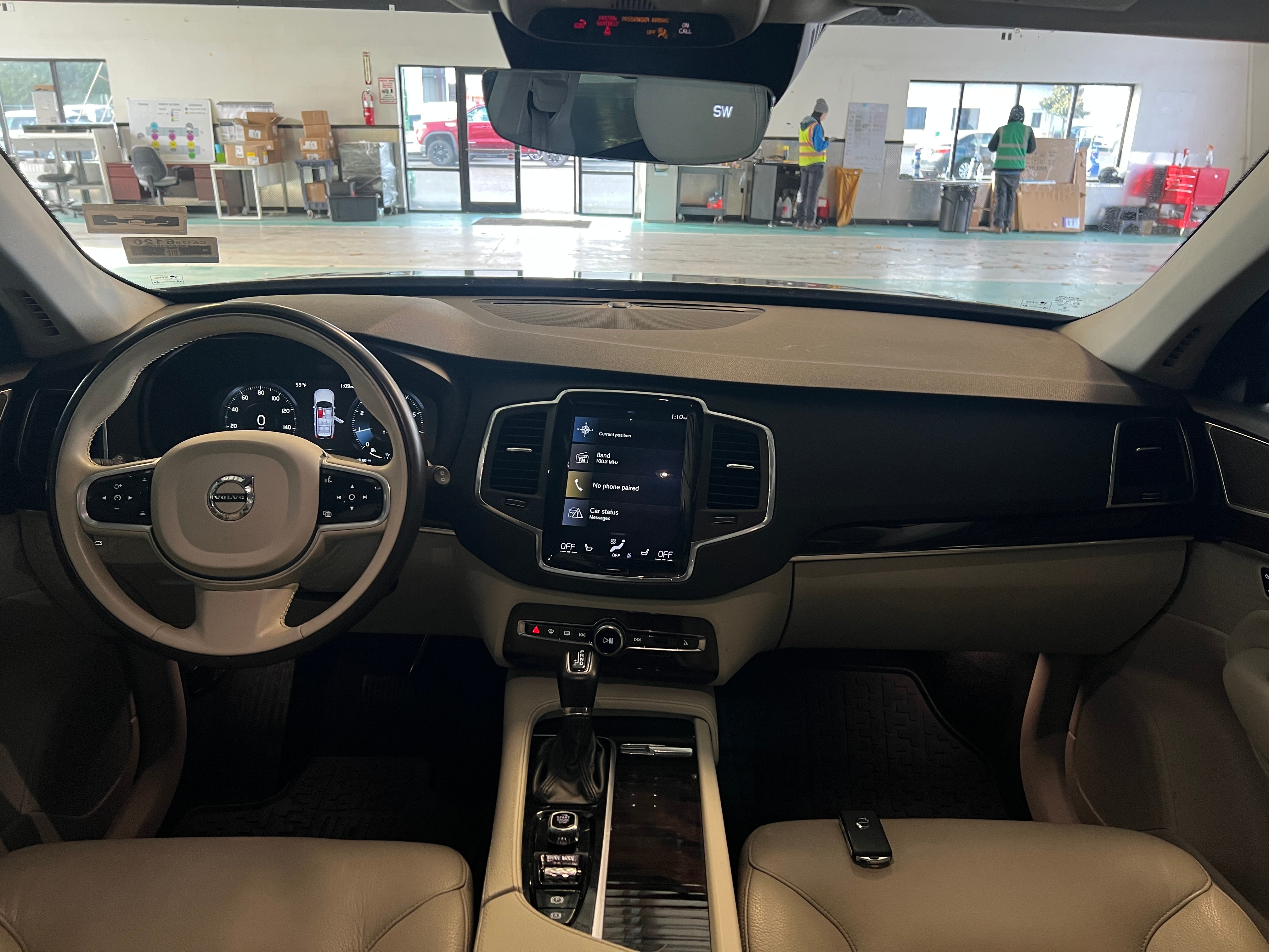 2019 Volvo XC90 T6 Momentum 2