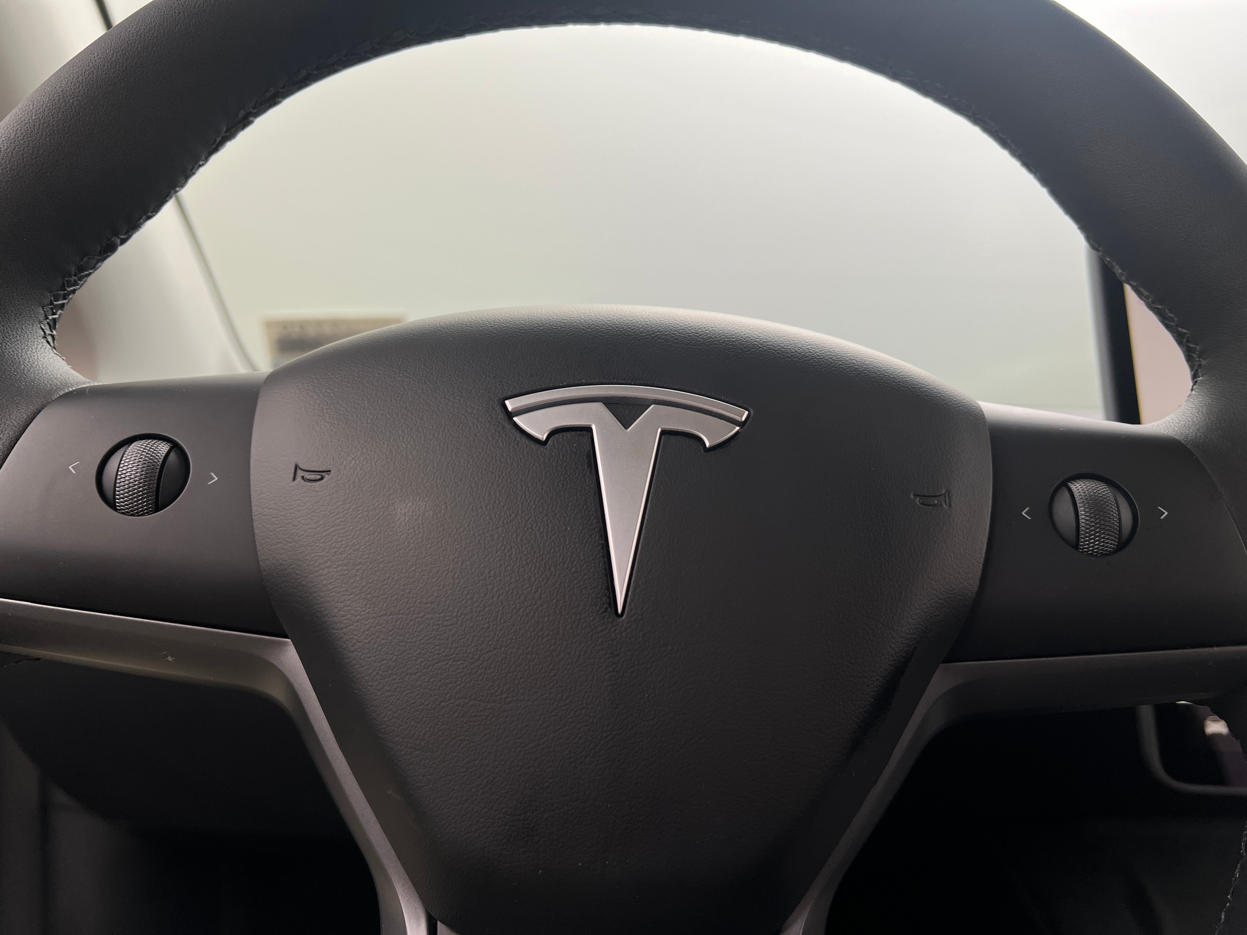 2024 Tesla Model Y Long Range 3