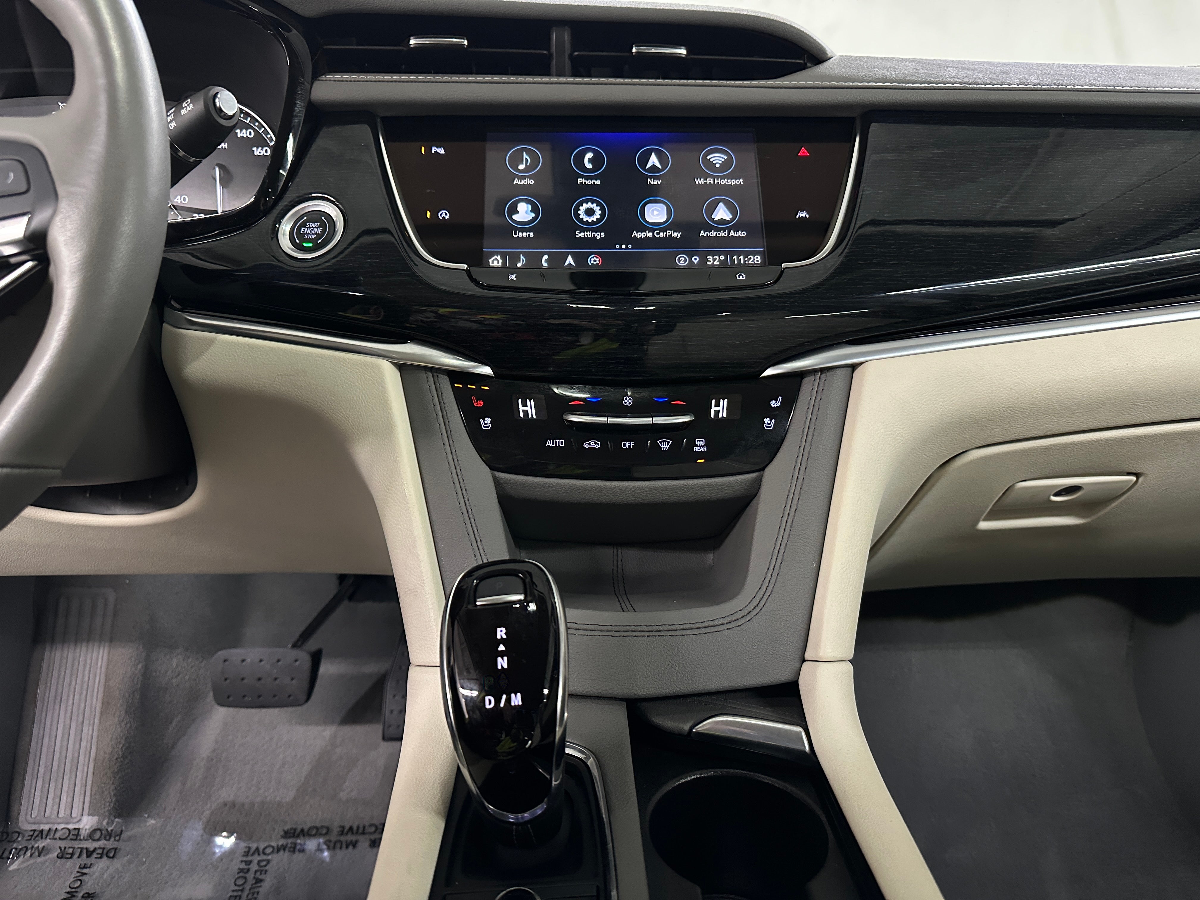 2024 Cadillac XT6 Premium Luxury 3