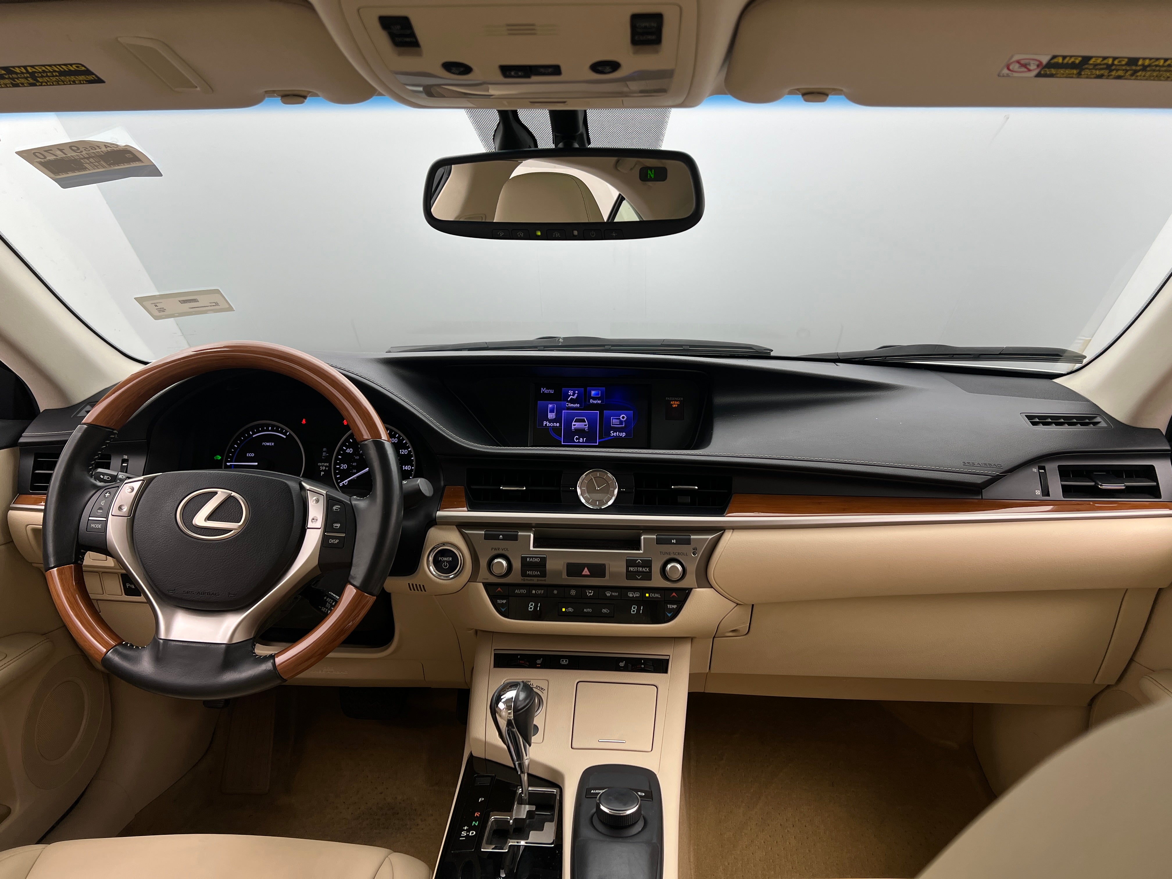 2013 Lexus ES Hybrid 300h 2