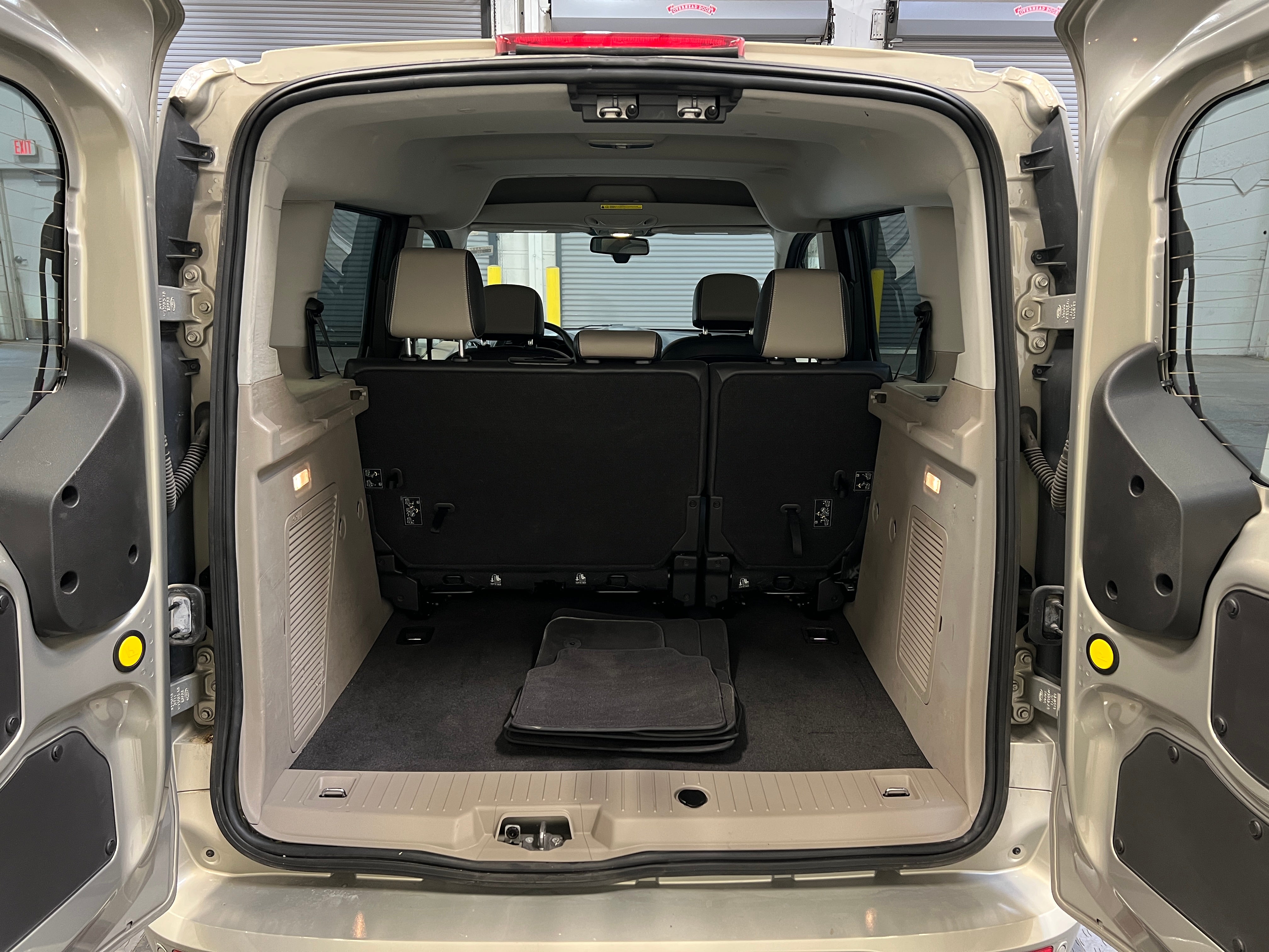 2014 Ford Transit Series Connect XLT 6