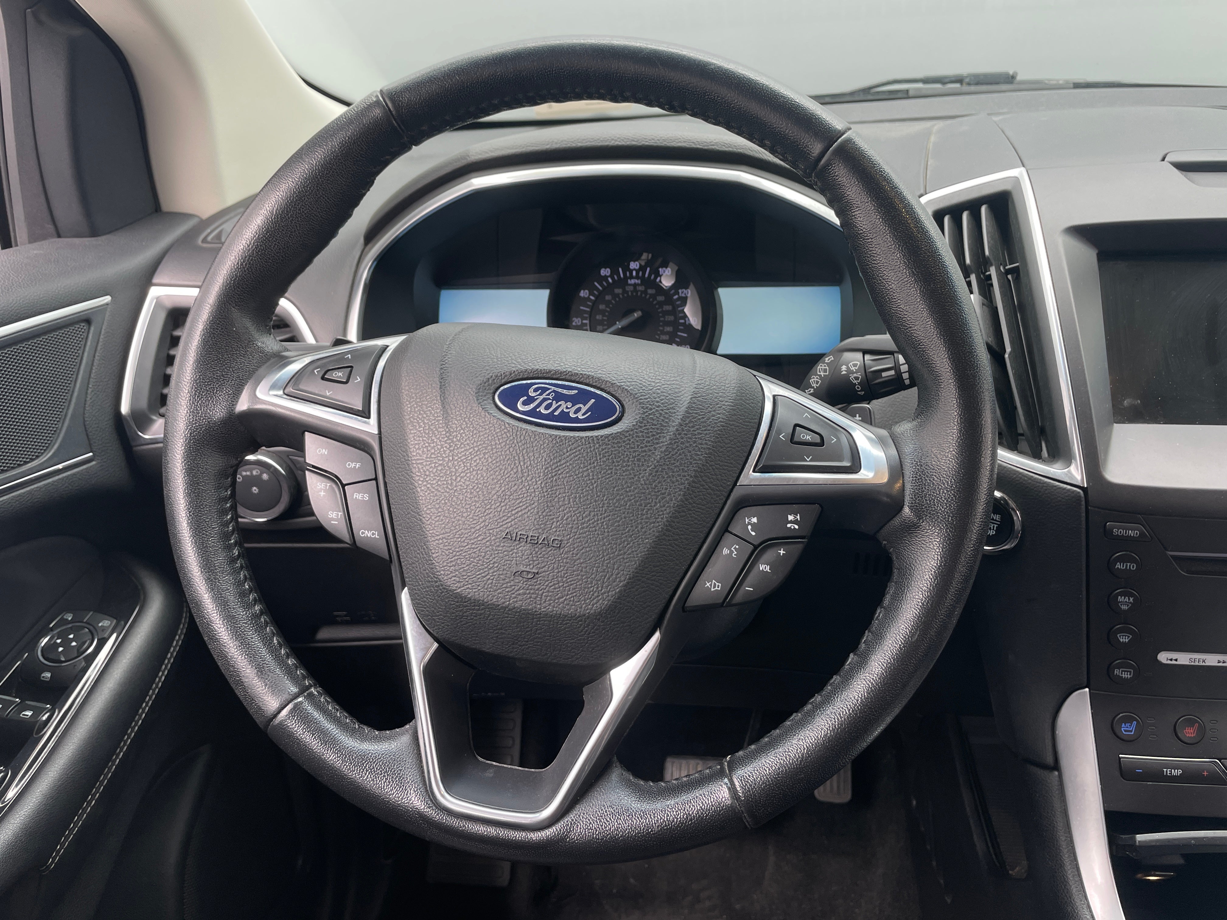 2018 Ford Edge Titanium 5