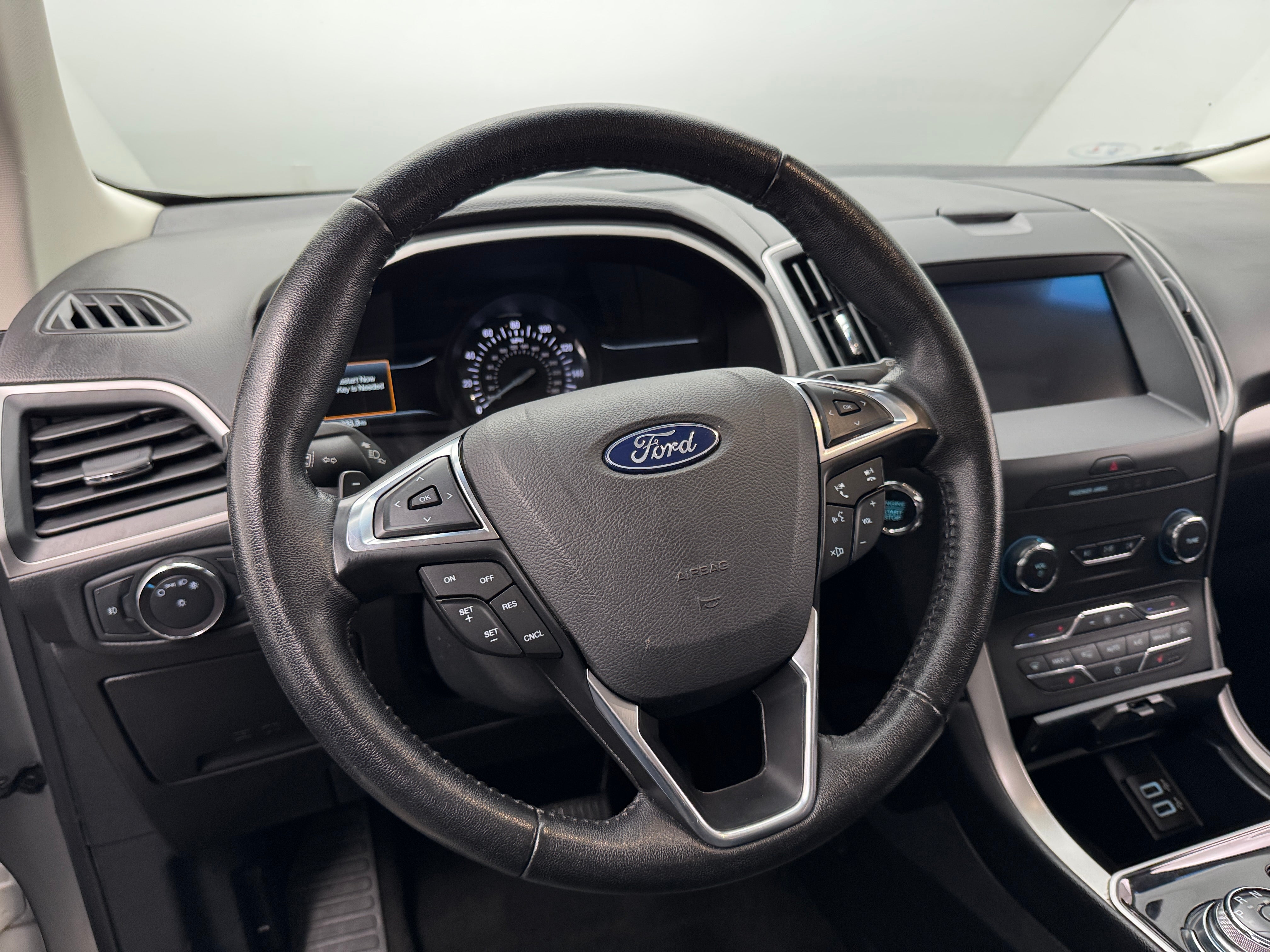 2019 Ford Edge SEL 5