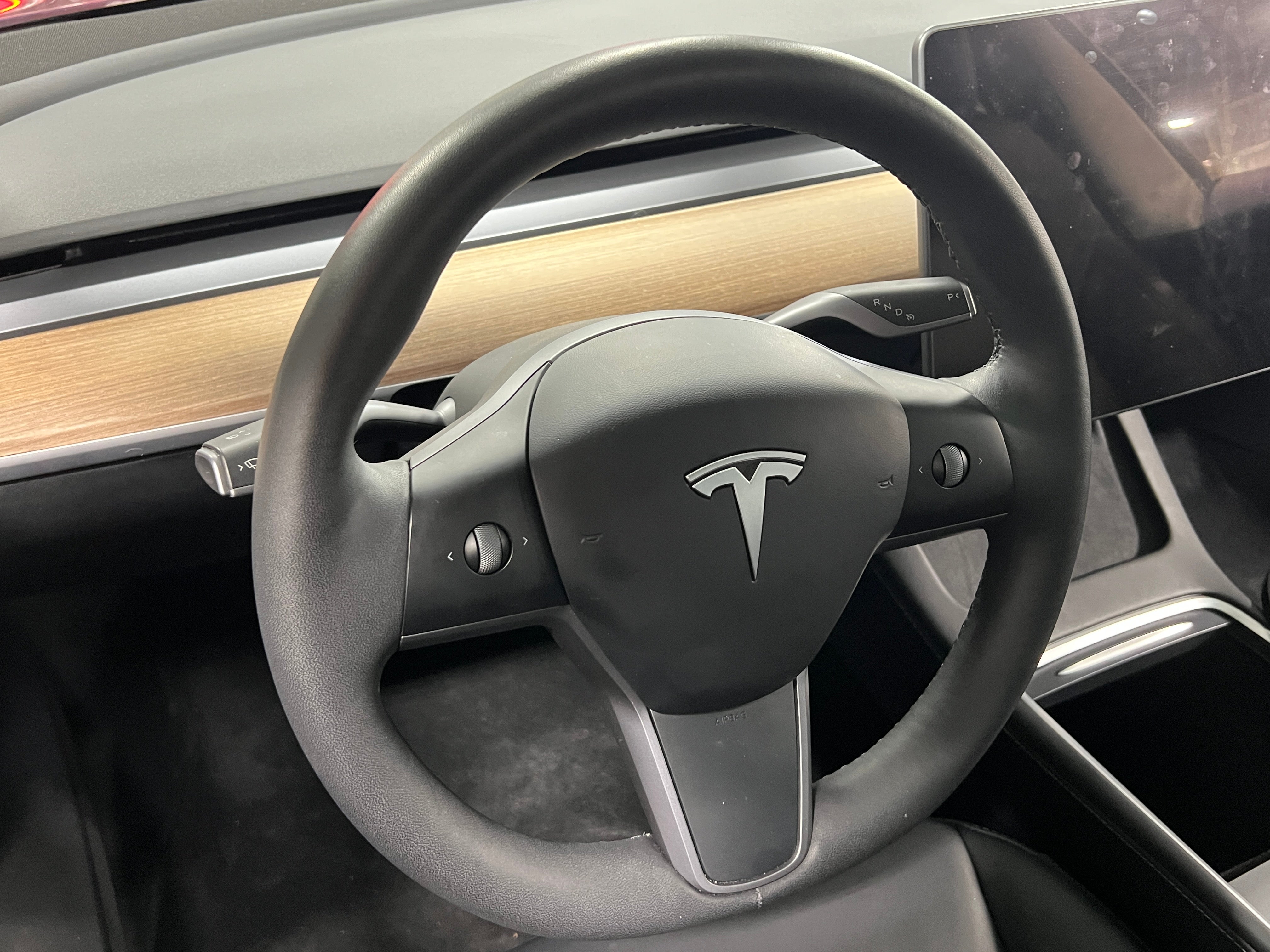 2023 Tesla Model 3 Standard Range 4