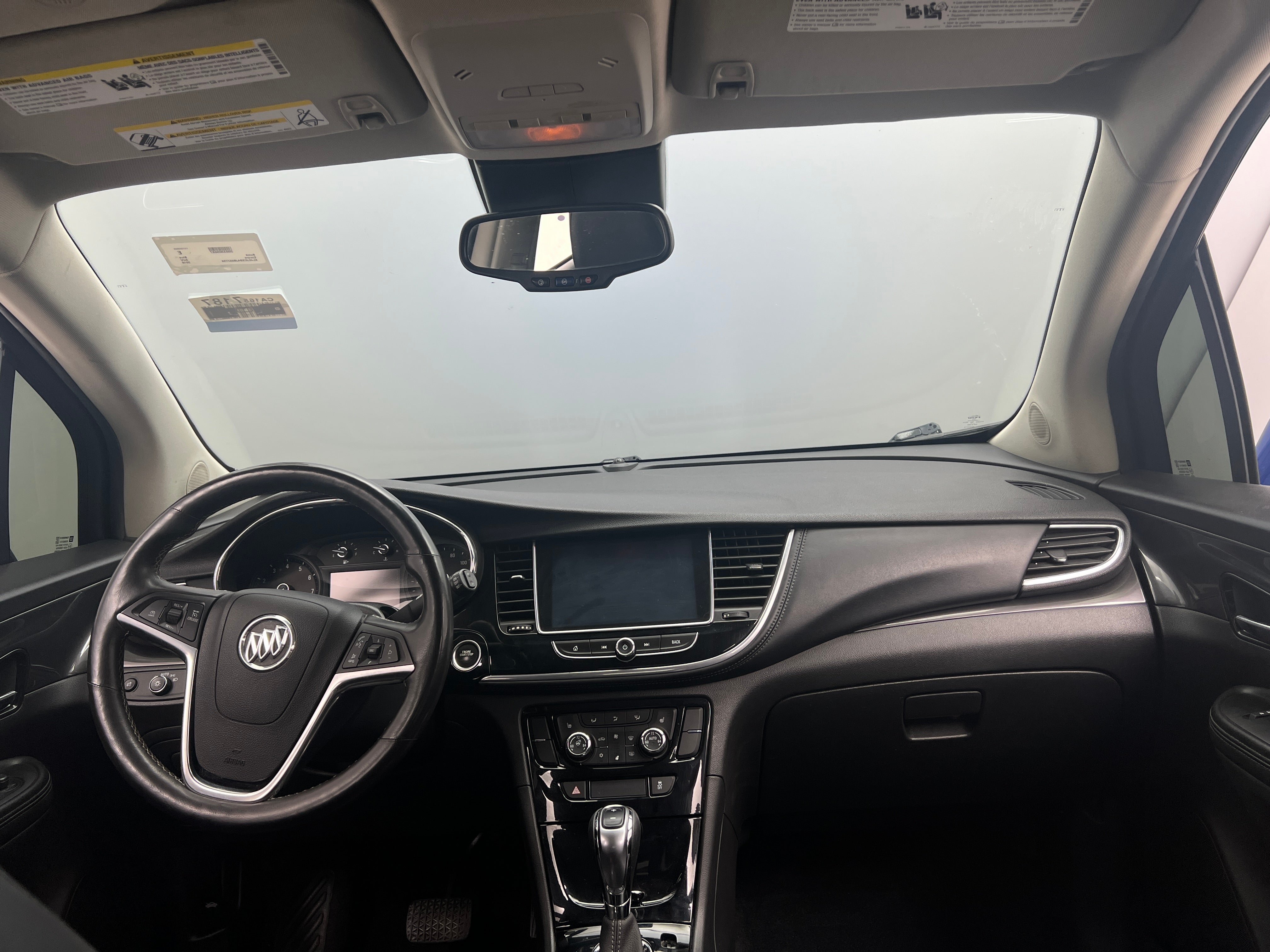 2018 Buick Encore Essence 2