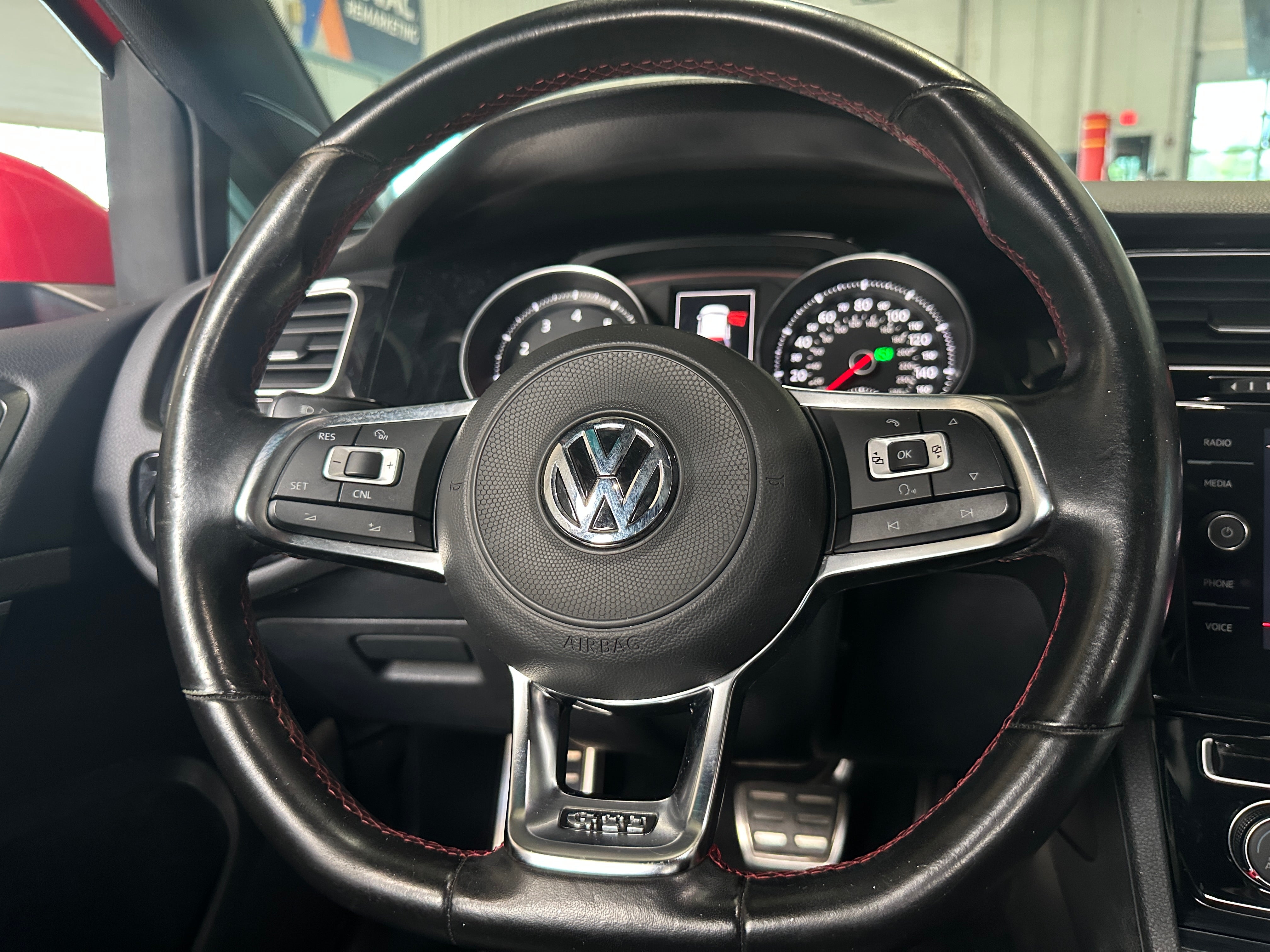 2018 Volkswagen Golf GTI SE 5