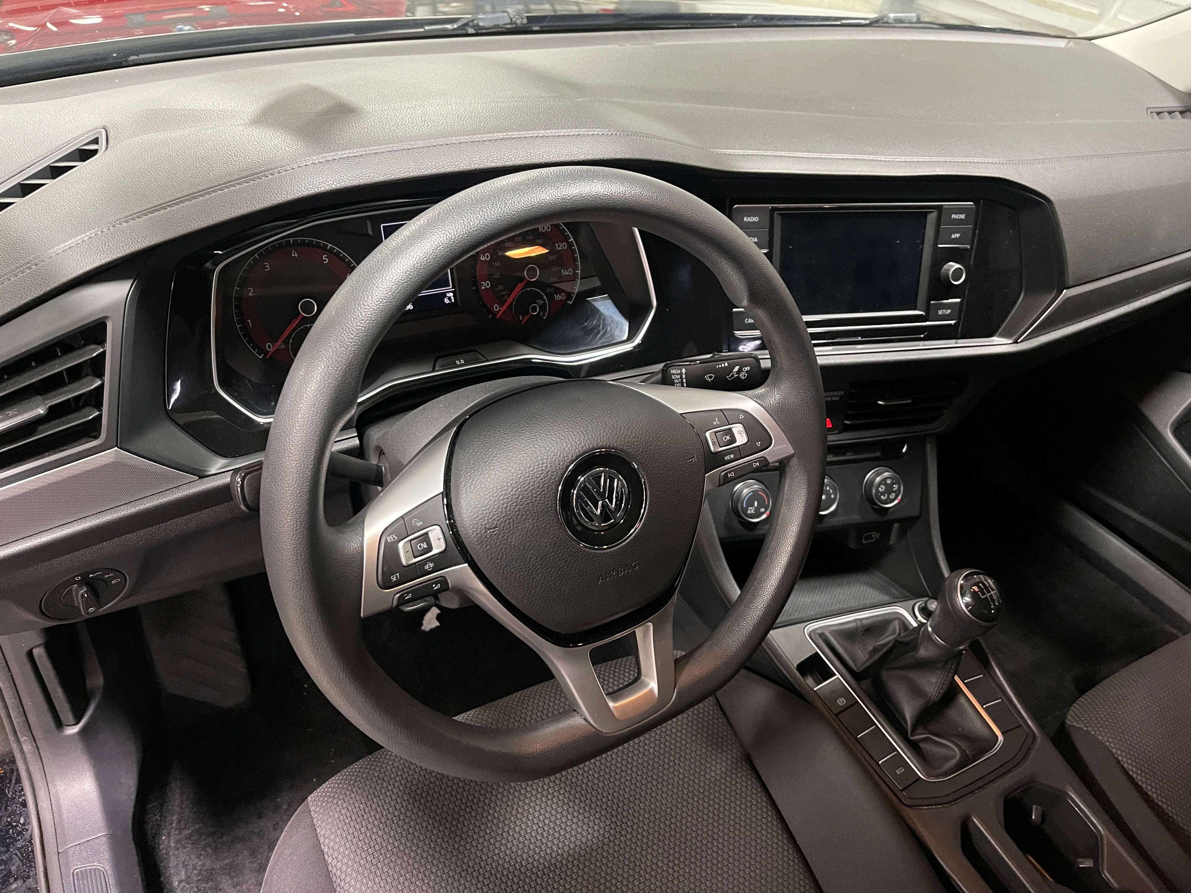 2019 Volkswagen Jetta S 3