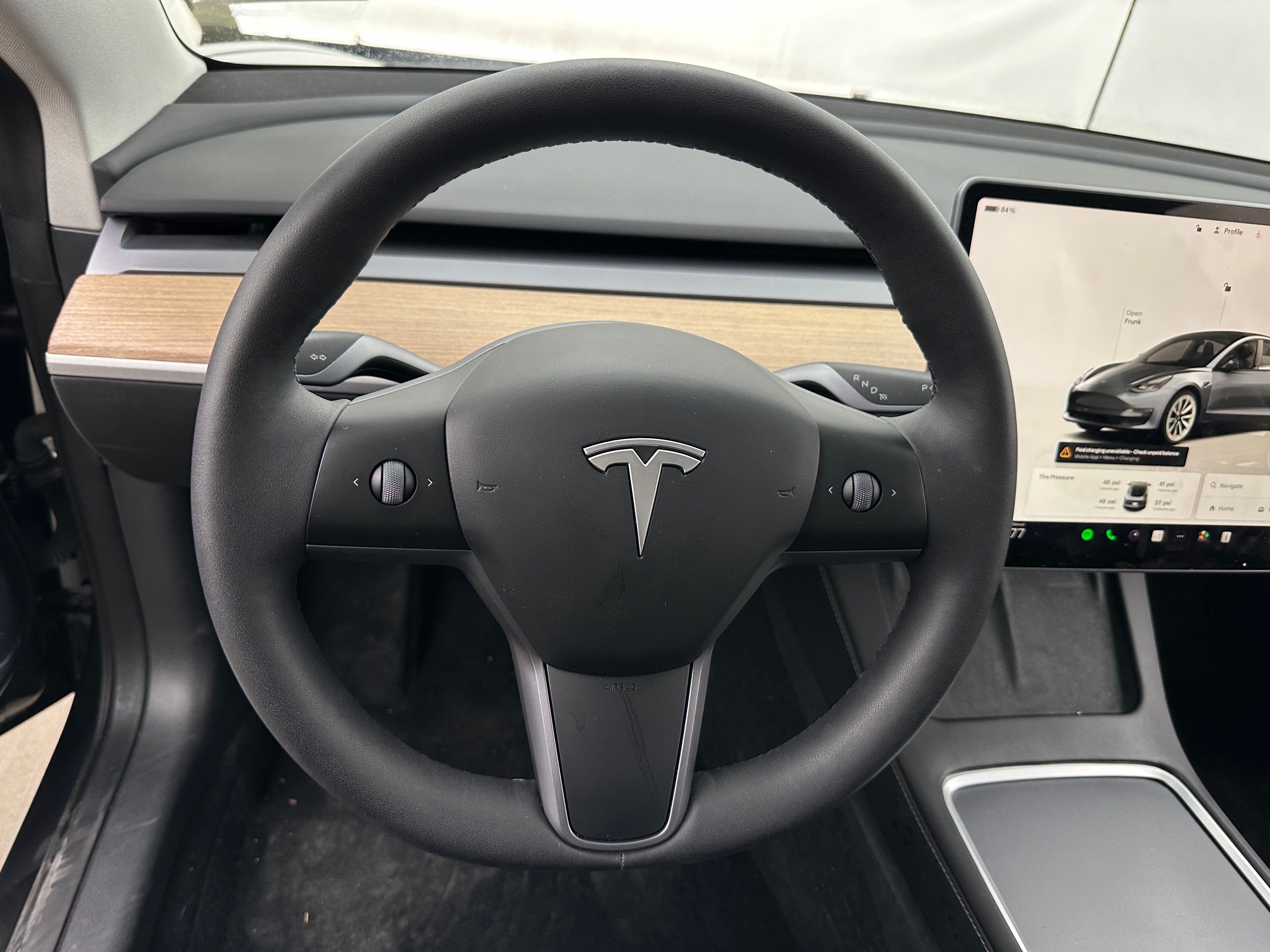 2023 Tesla Model 3 Standard Range 4