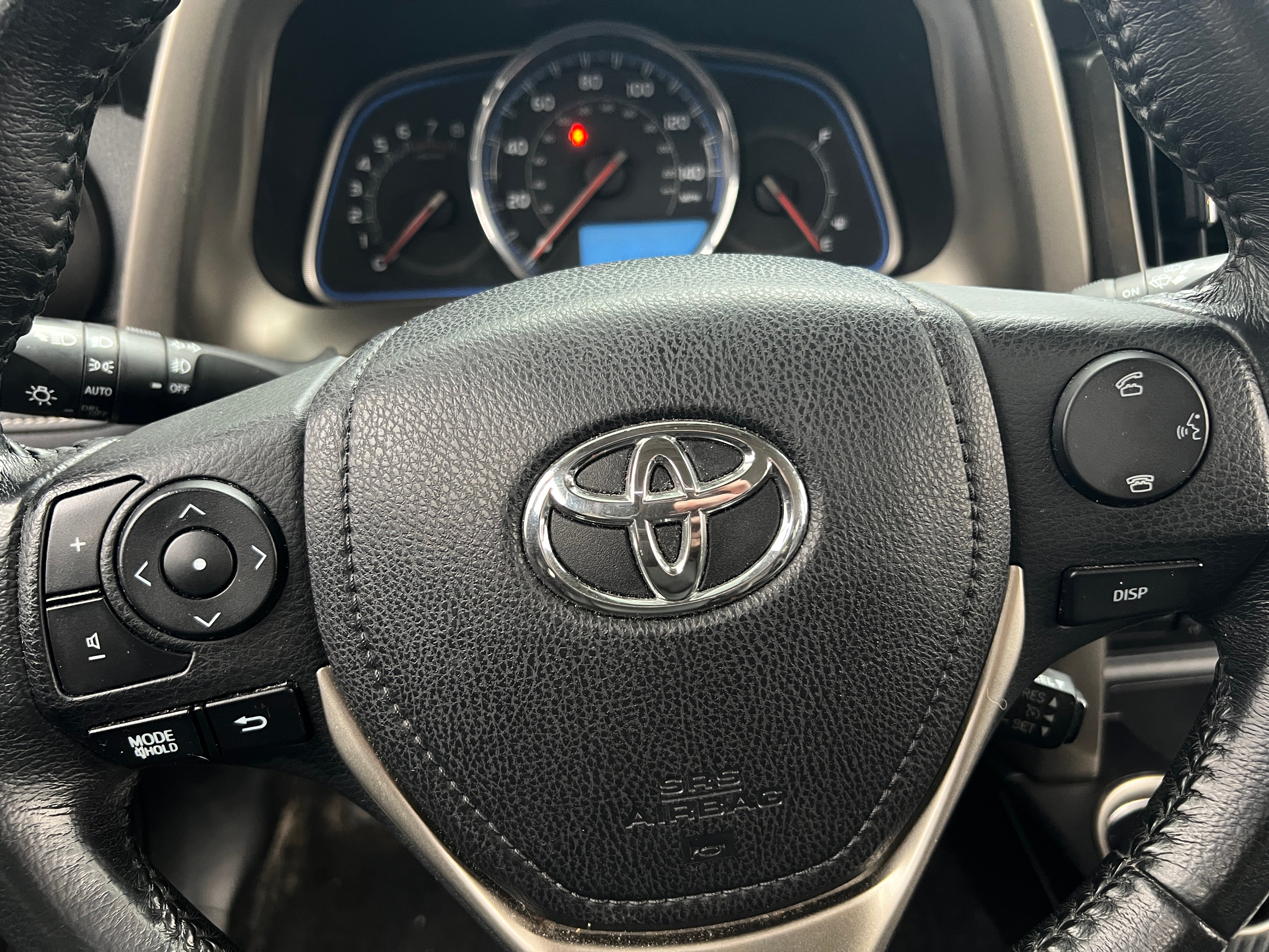 2015 Toyota RAV4 Limited 4