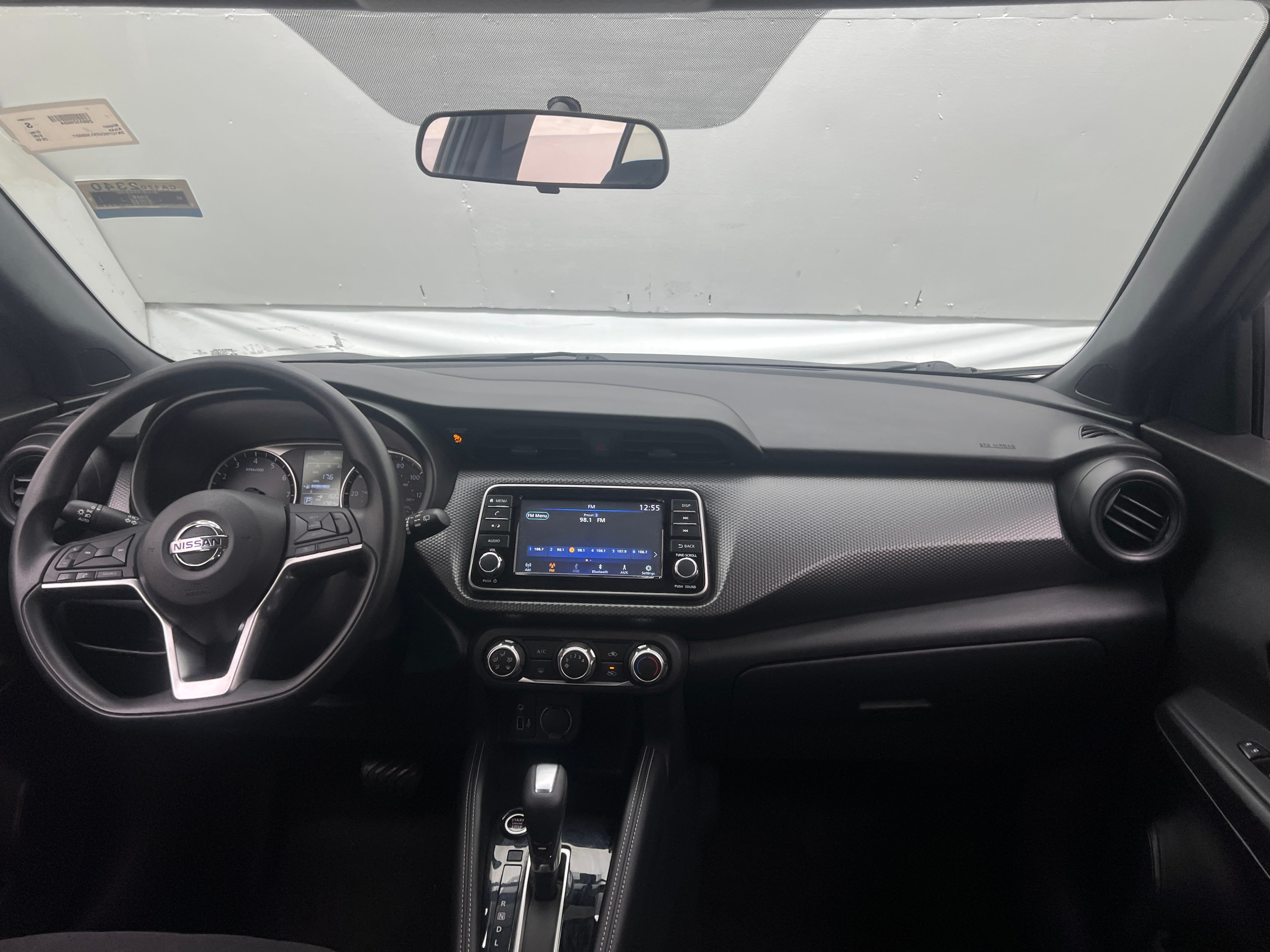 2019 Nissan Kicks S 3