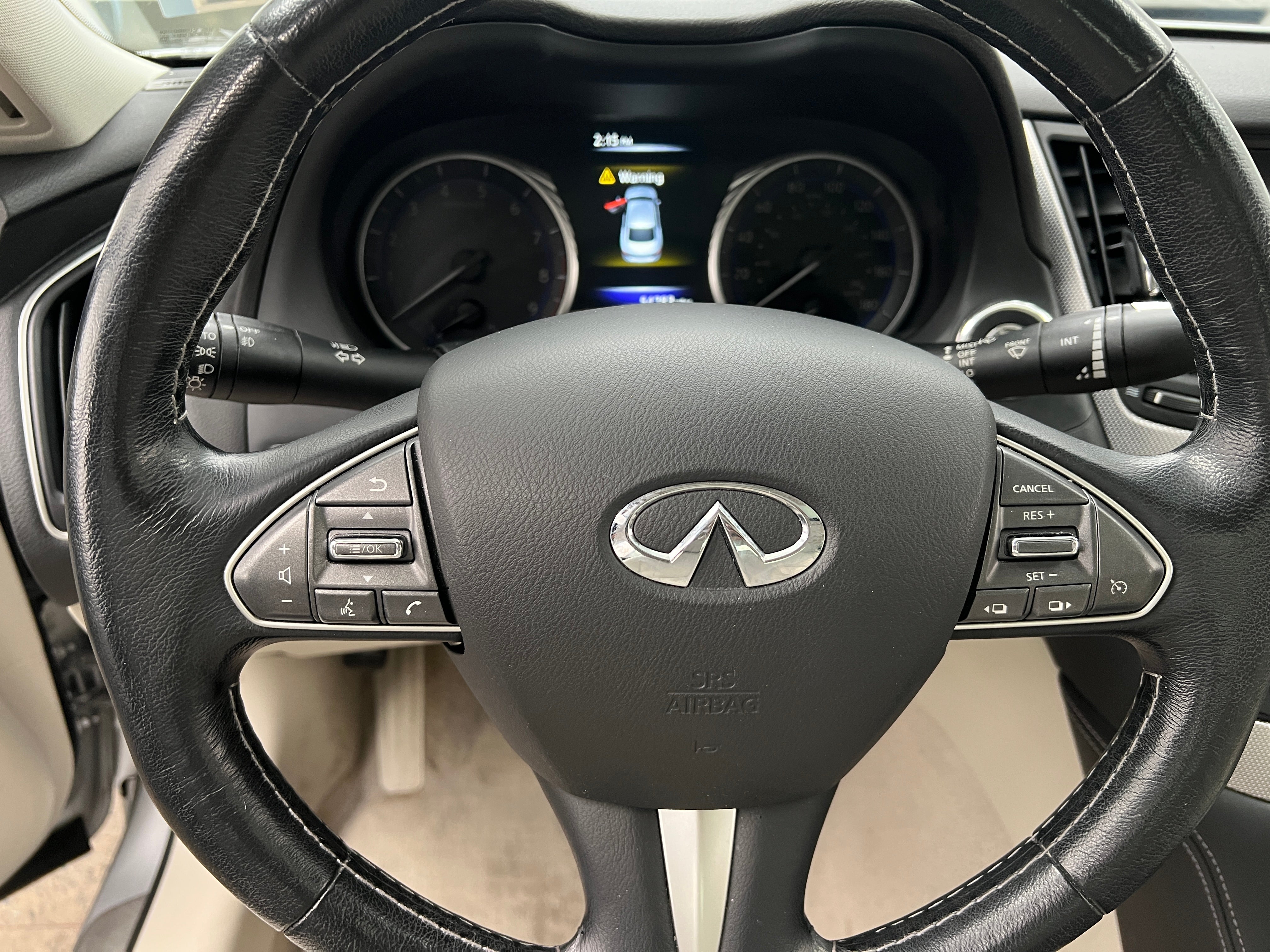 2015 INFINITI Q50 Premium 5