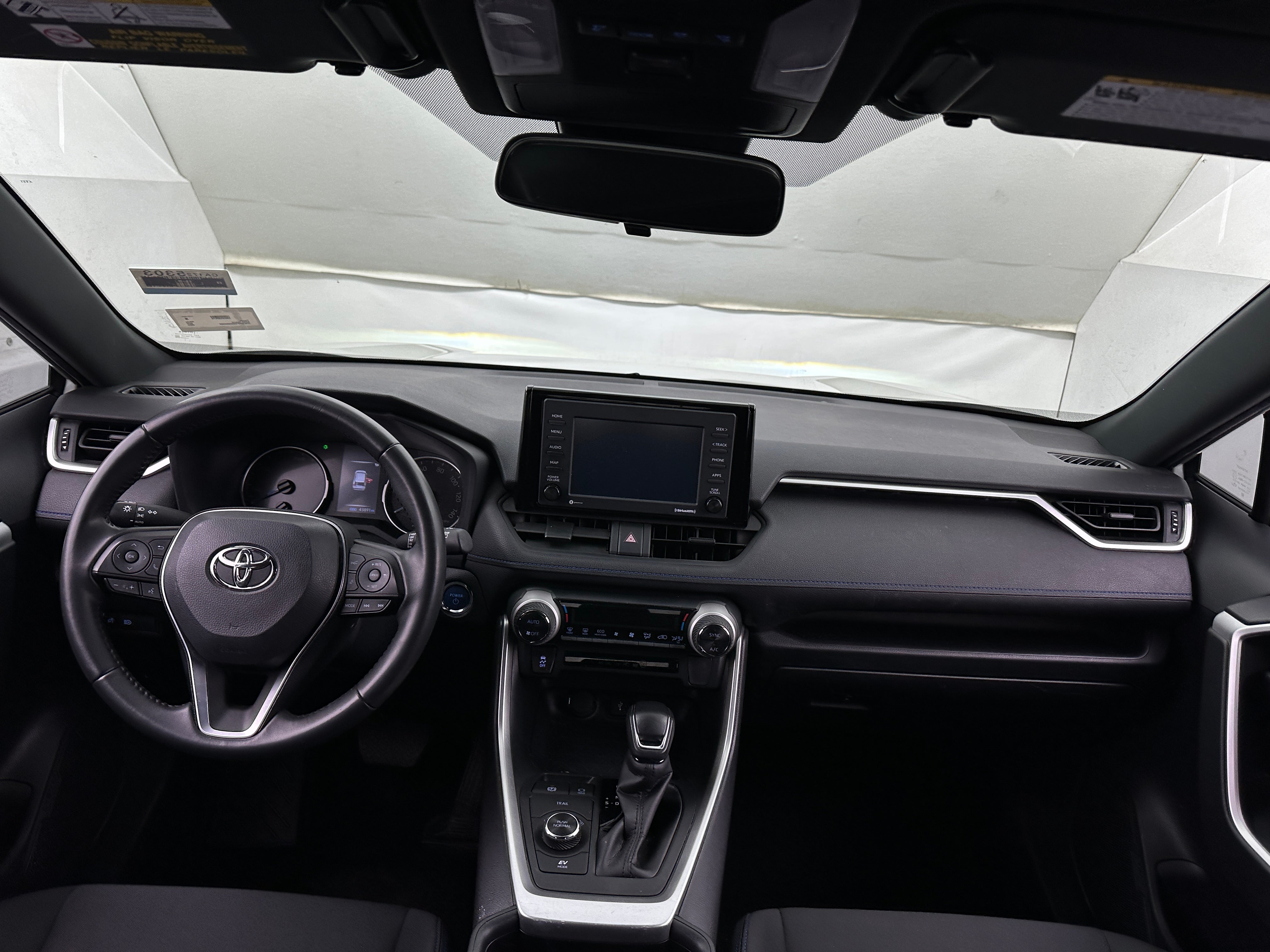 2022 Toyota RAV4 SE 3