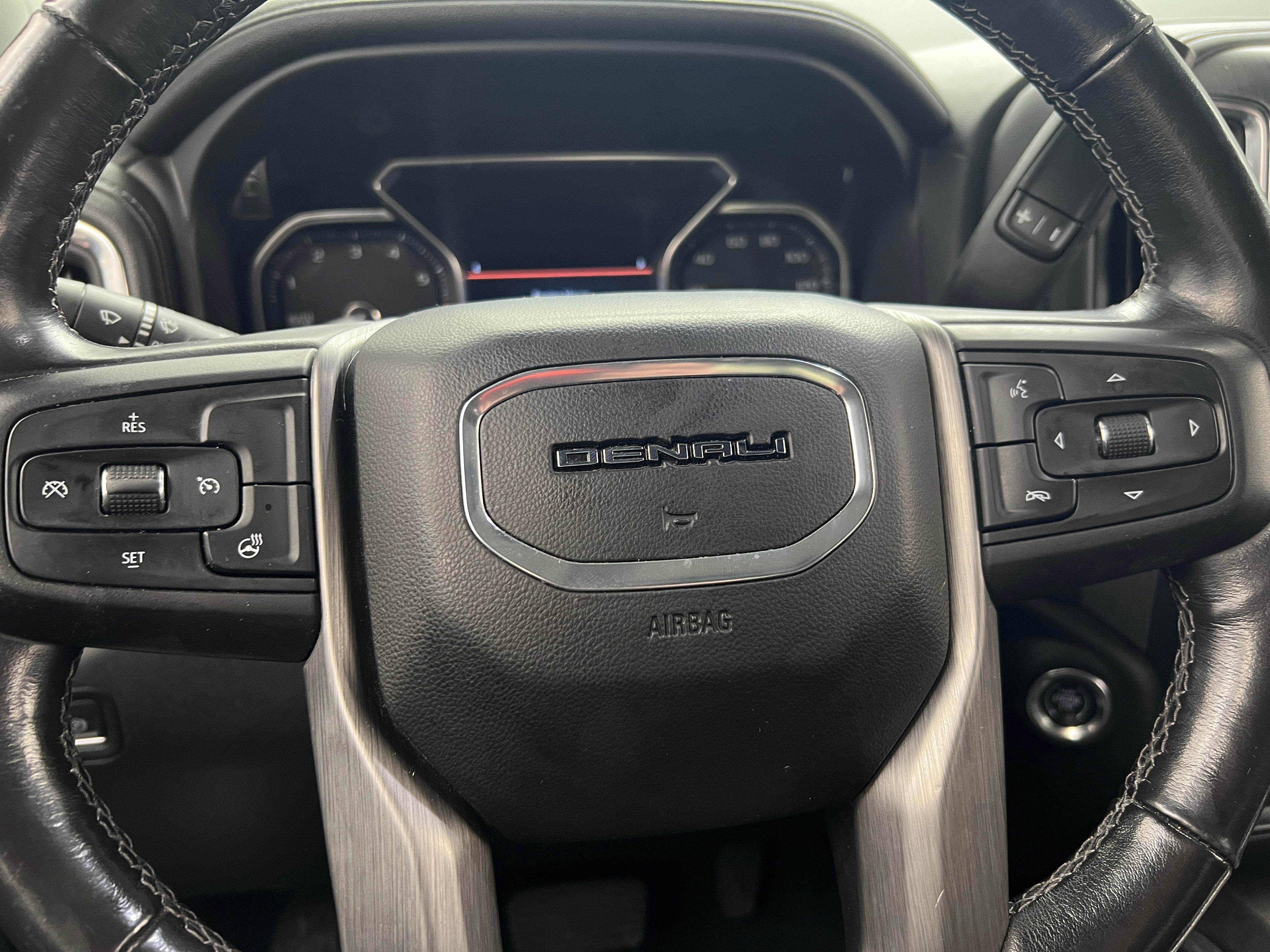 2019 GMC Sierra 1500 Denali 4