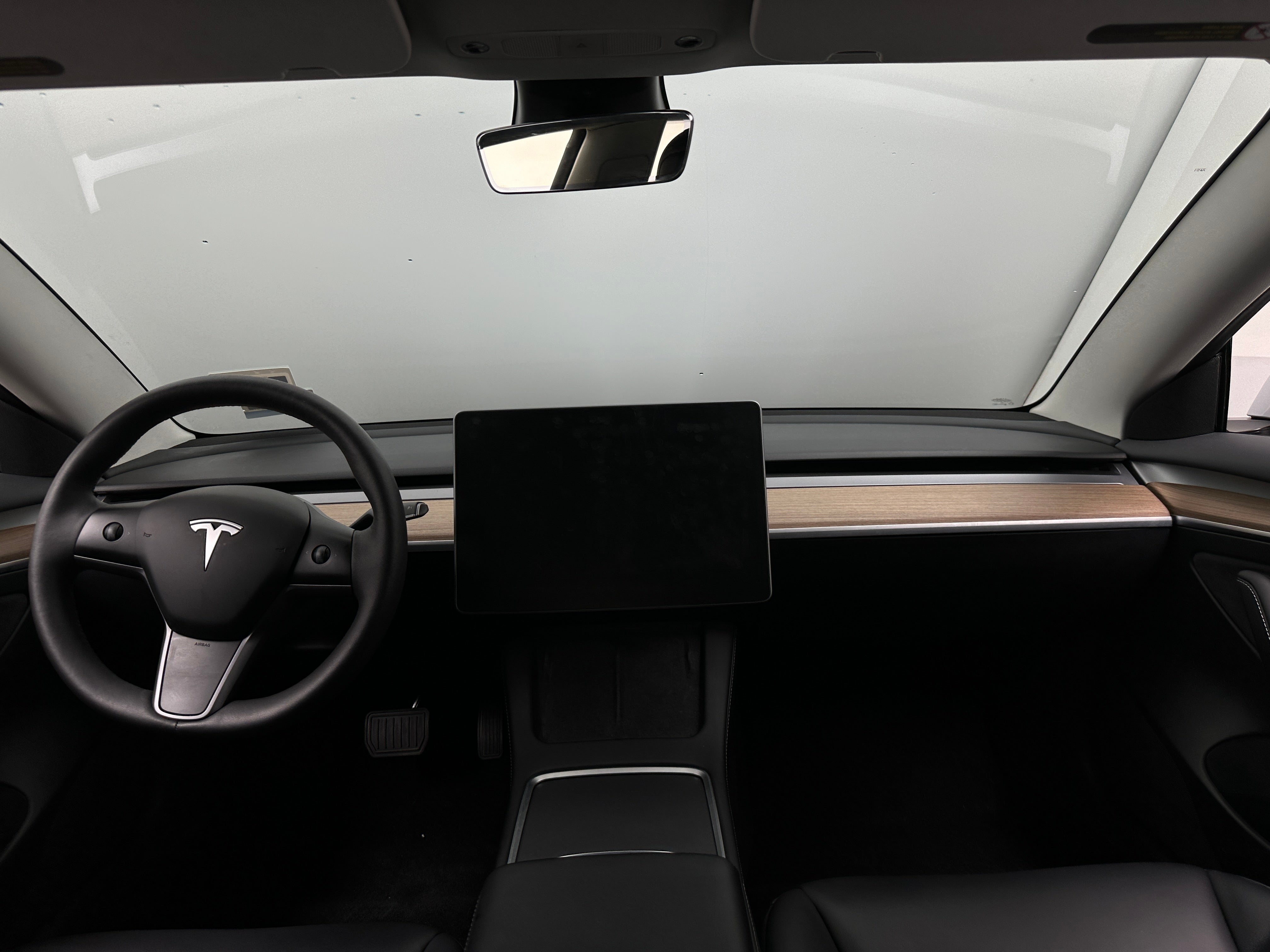 2023 Tesla Model 3 Standard Range 3